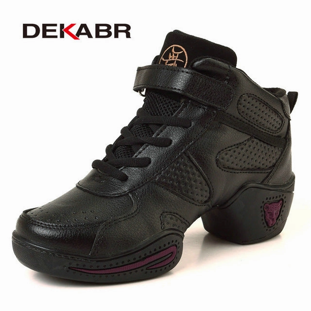 2017 New Brand Dance Shoes PU leather Comfort Quality Sneaker for Women Ballroom Modern Woman Sneakers Jazz Salsa Dance Shoes We Are Oxfords Not Brogues