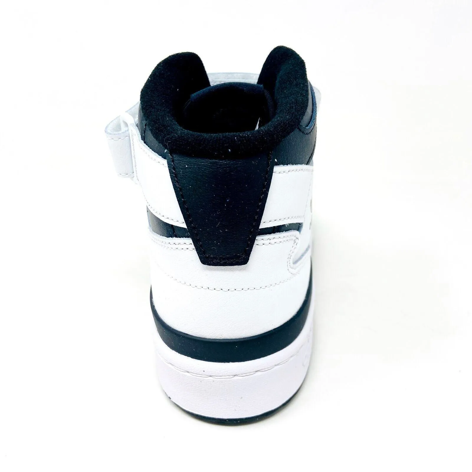 Work Shoes Casual Adidas Originals Forum Mid White Black Mens Size 10.5 Casual Shoes FY7939