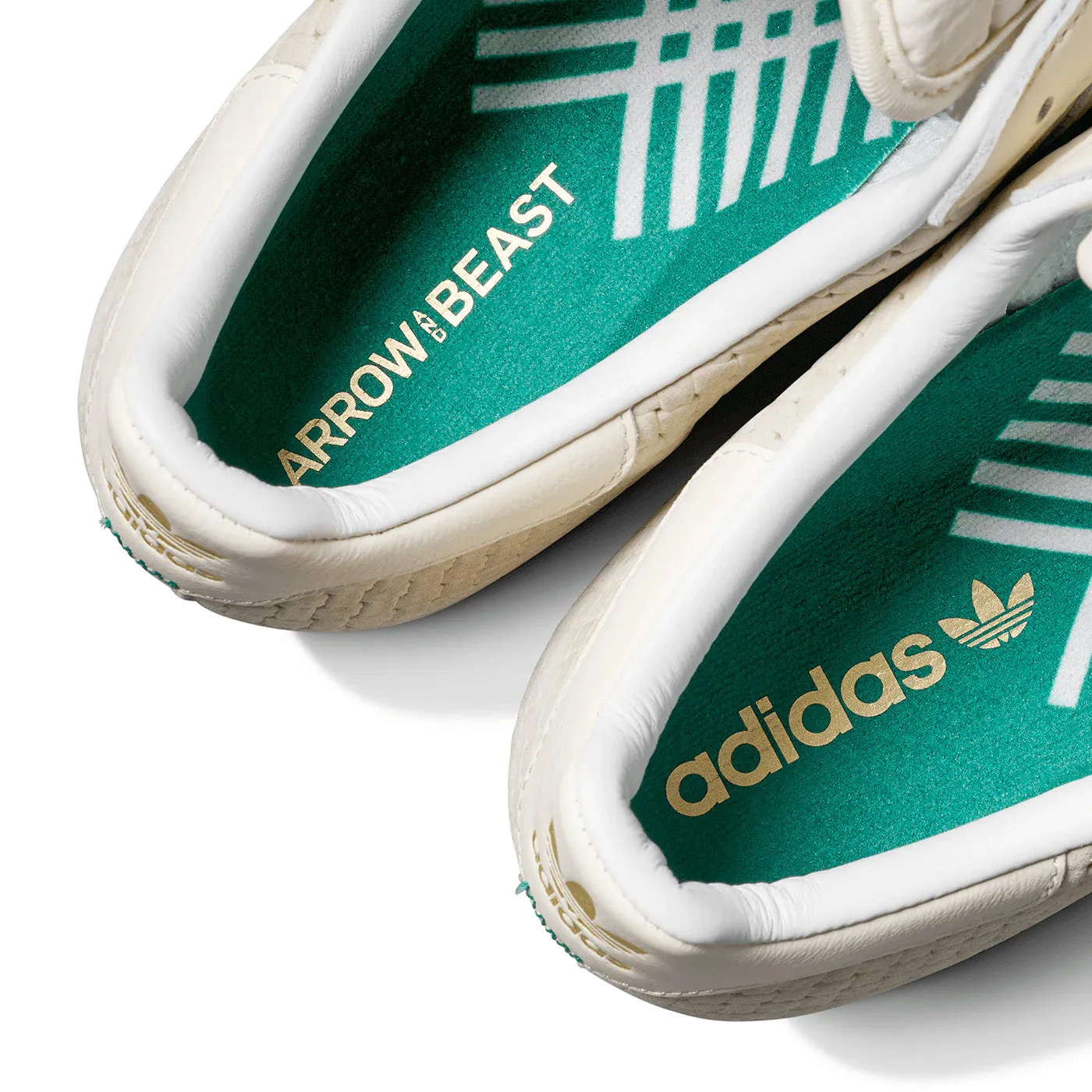 Skater Brand Shoes adidas x Arrow & Beast Superstar ADV Wonder White/Crystal White