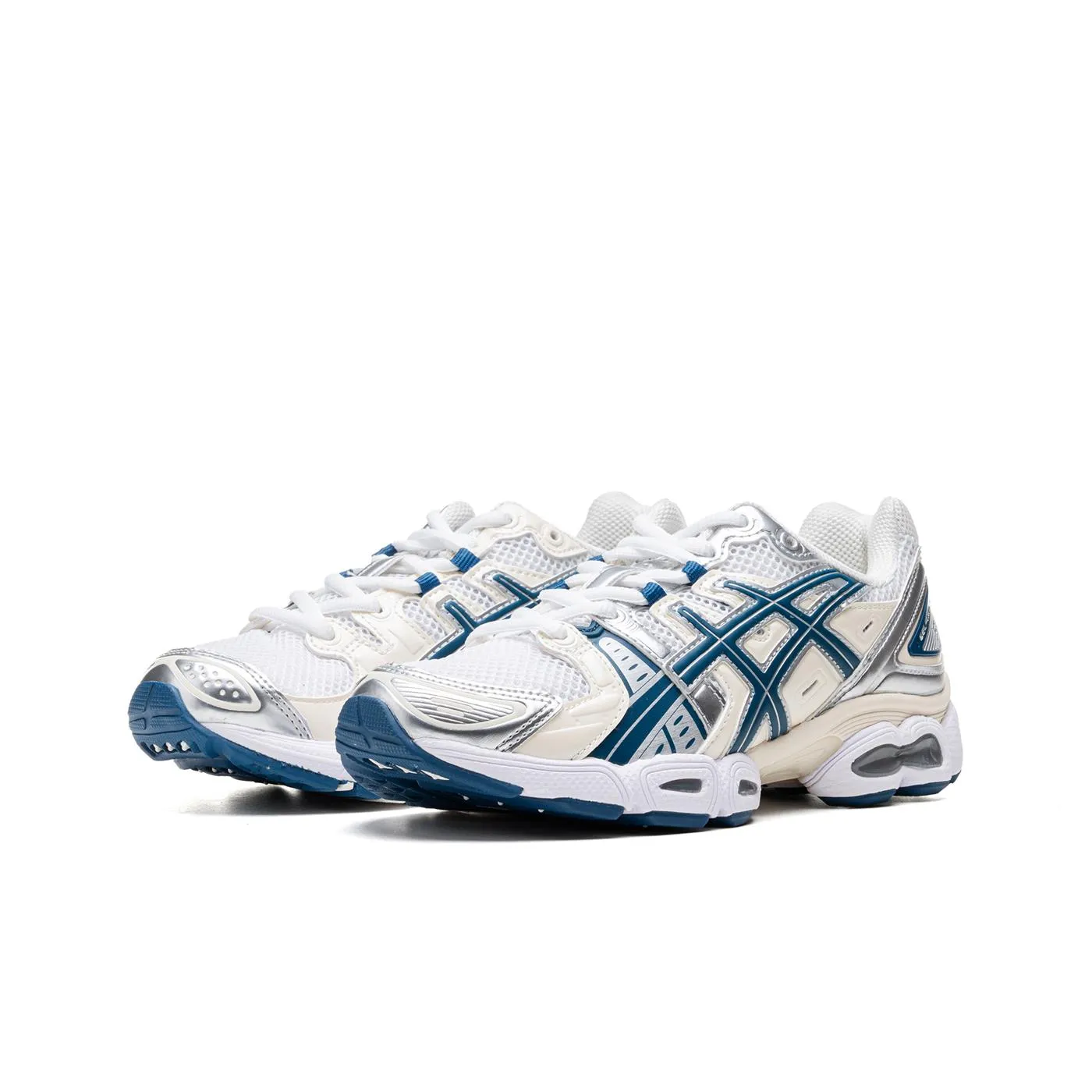 Asics Gel-Nimbus 9 White/Light Indigo Asics Spikes Shoes Cricket