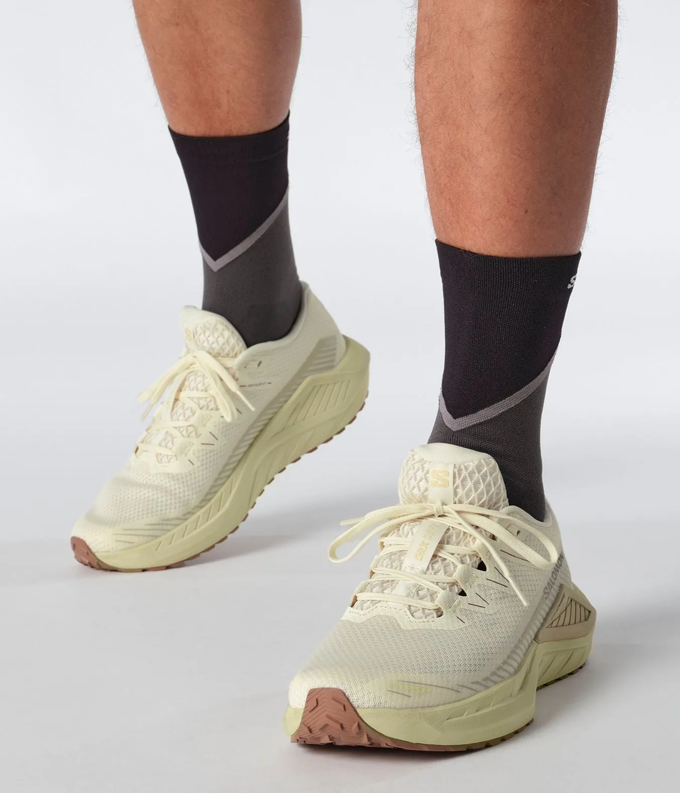 DRX DEFY GRVL Flyknit Racer Running Shoes