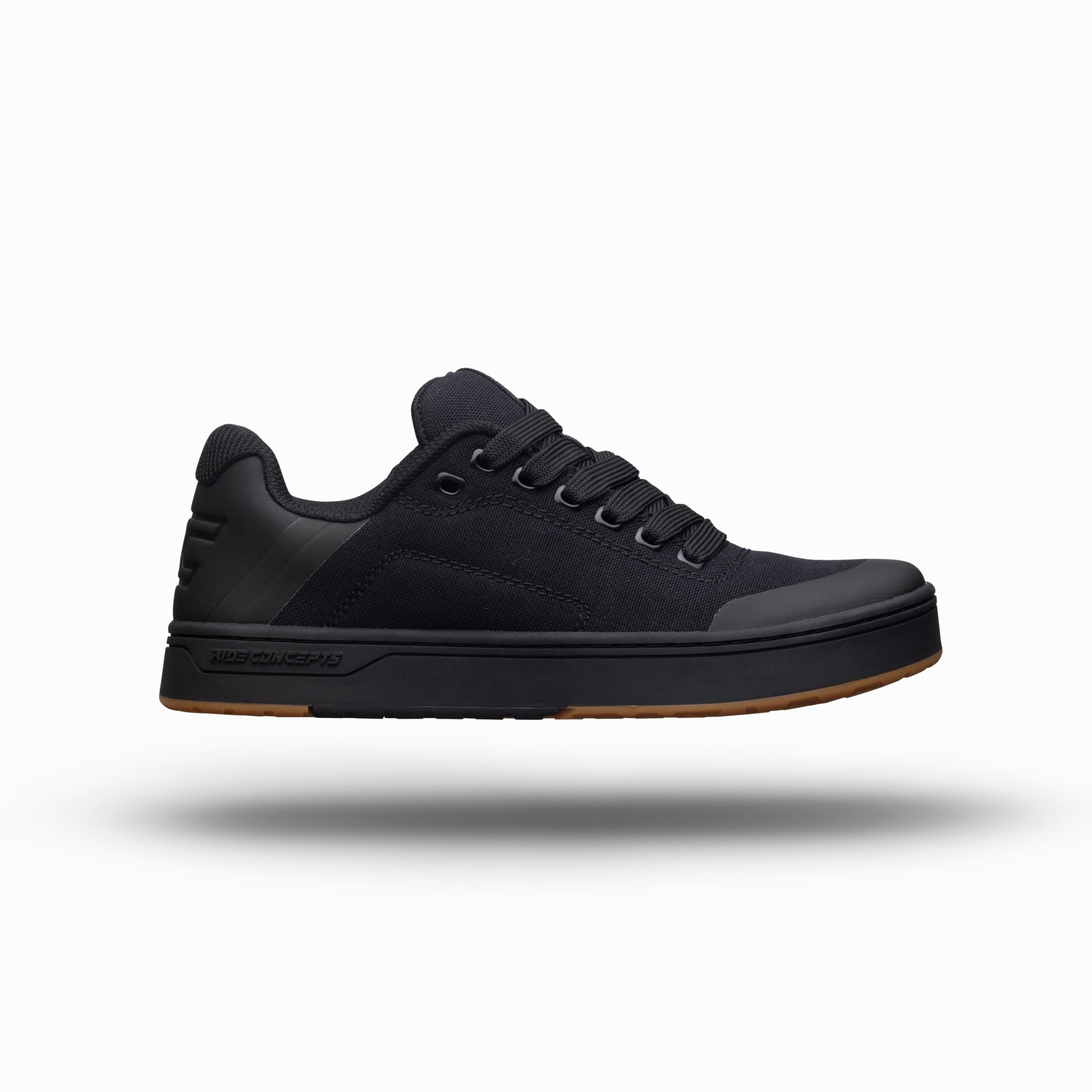 Youth Livewire Shoes Size Flat