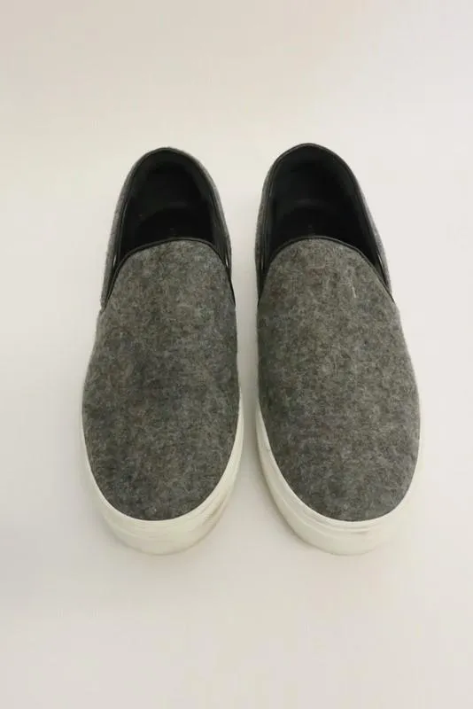 Nyjah 2 Skate Celine Skate Sneakers Gray Flannel Size 37.5 Slip-On Flat