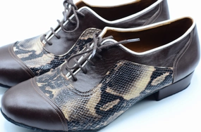 Training Shoes Vs Badminton Shoes Colorado