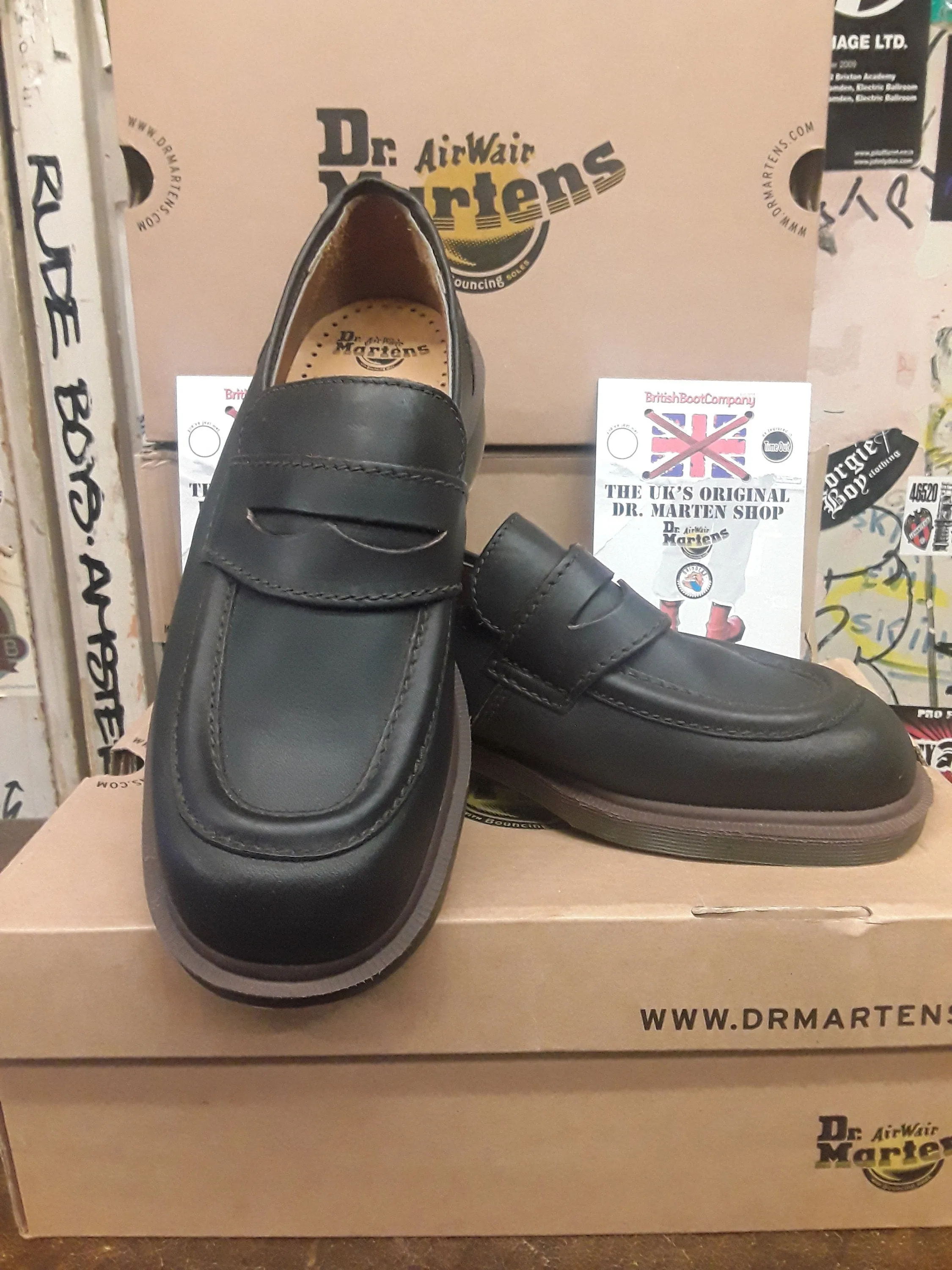 Dr Martens Vintage 90's Loafers, Size UK 6.5-7, Made in England, Brown Heeled Penny Loafers Casual Tassel Loafers