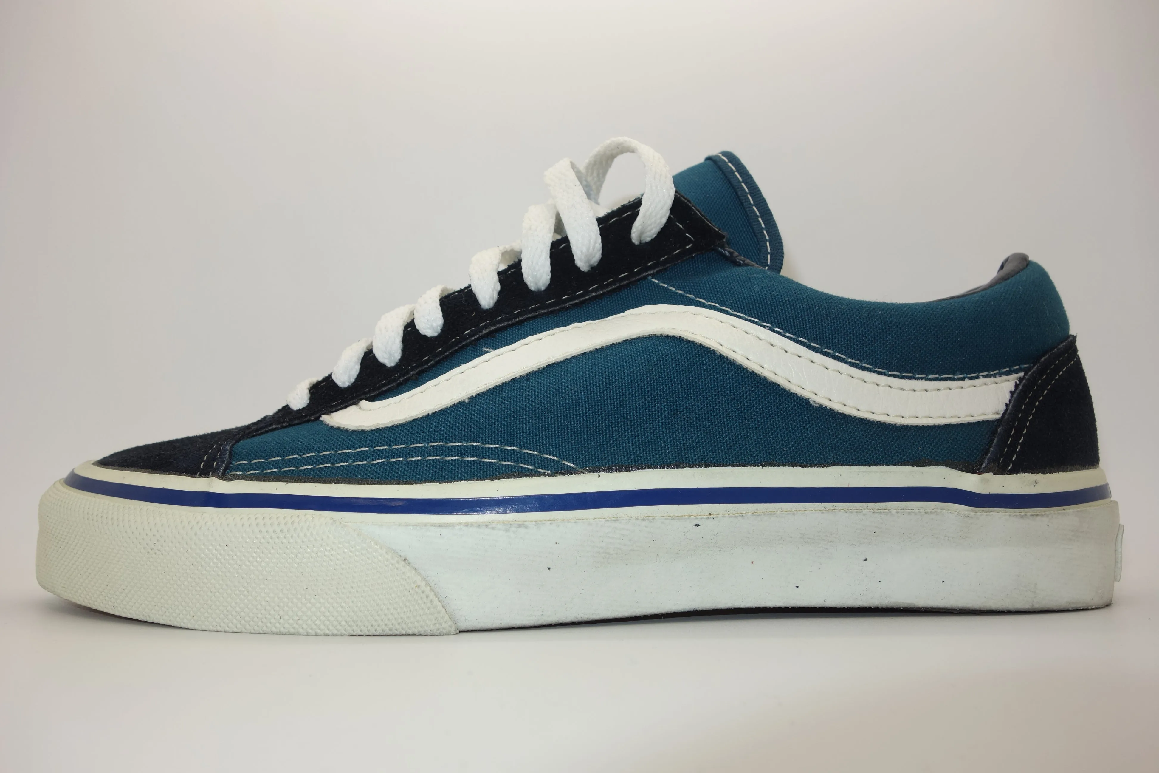 Pro Skate Shoes vintage van's style #36 ~ US8