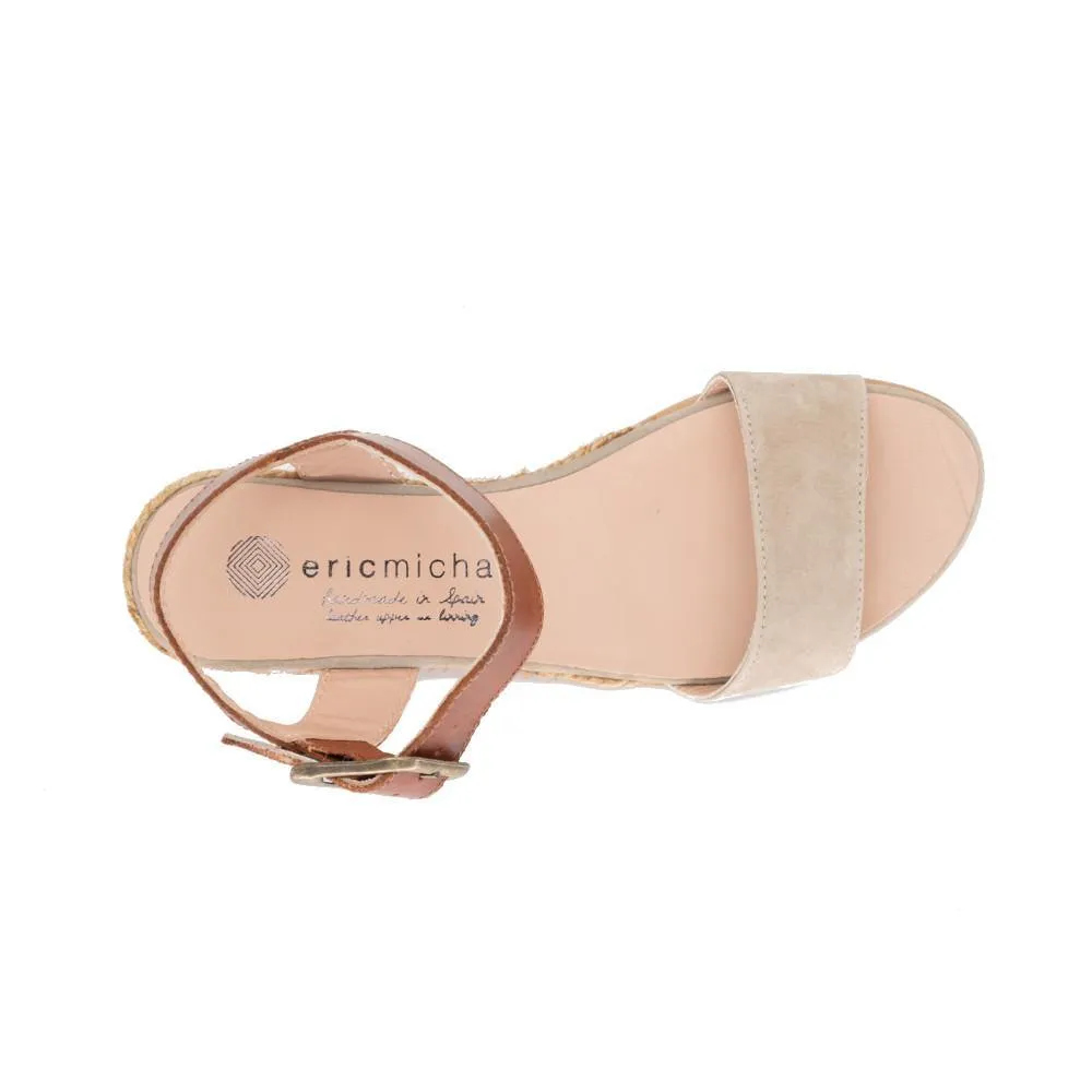 Eric Michael Hylena Amanda Beige Socks On Sandals