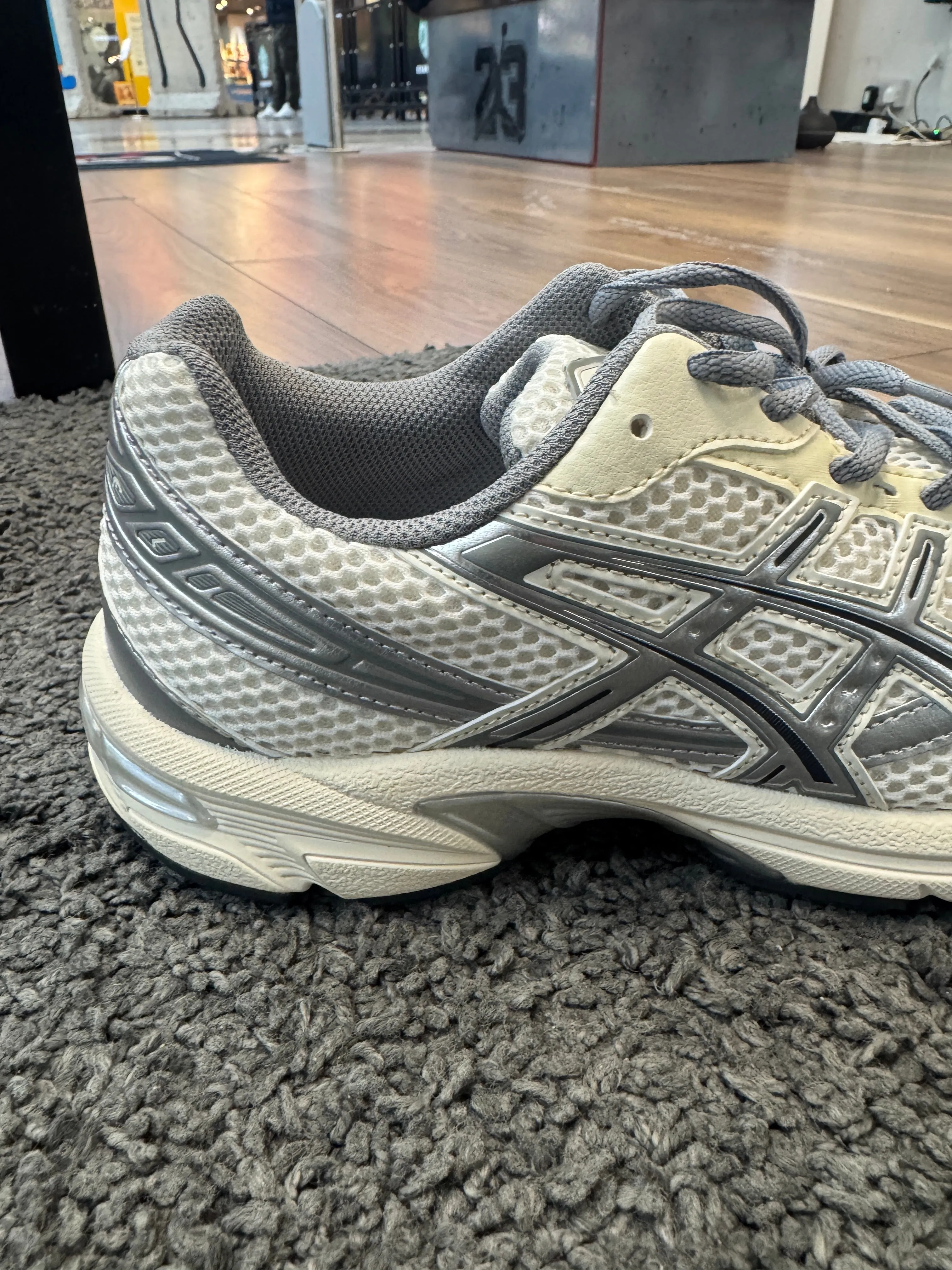 Asics Running Shoes Store Asics Gel 1130 Cream Silver