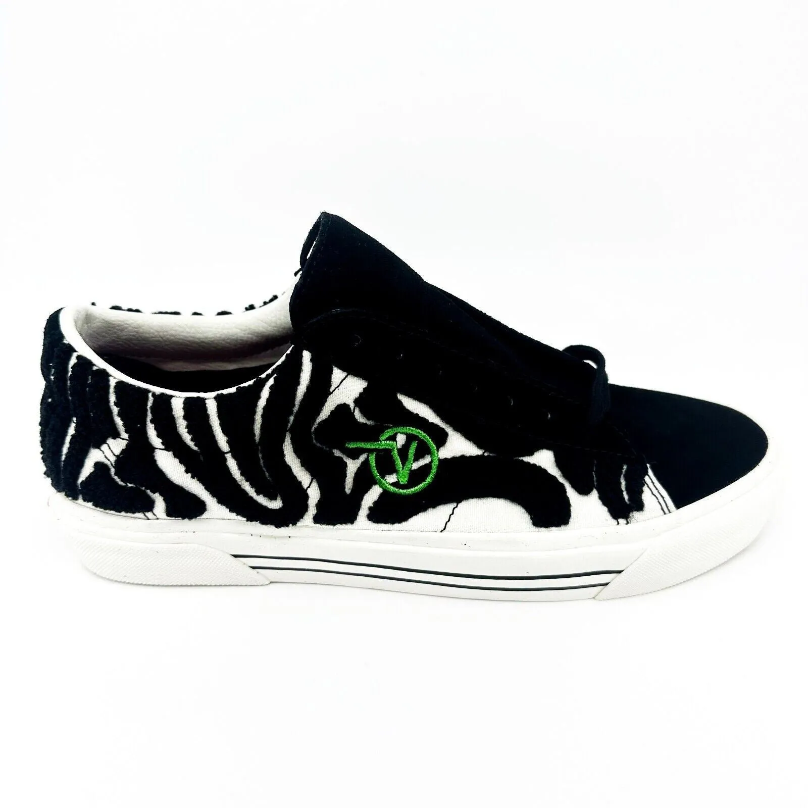 Good Casual Shoes With Jeans Vans Vault Sid DX (Anderson Paak) Malibu White Black Mens Casual Shoes