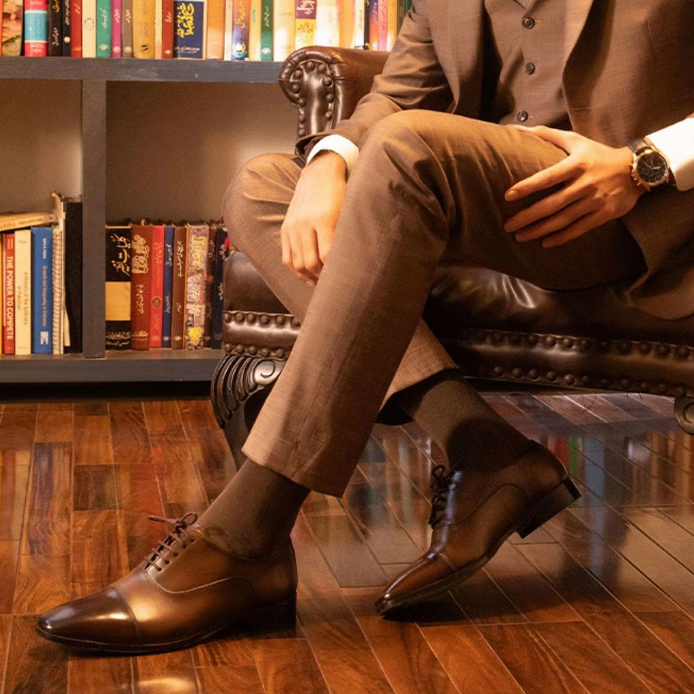 MM1986-TAN Badminton Shoes Offers