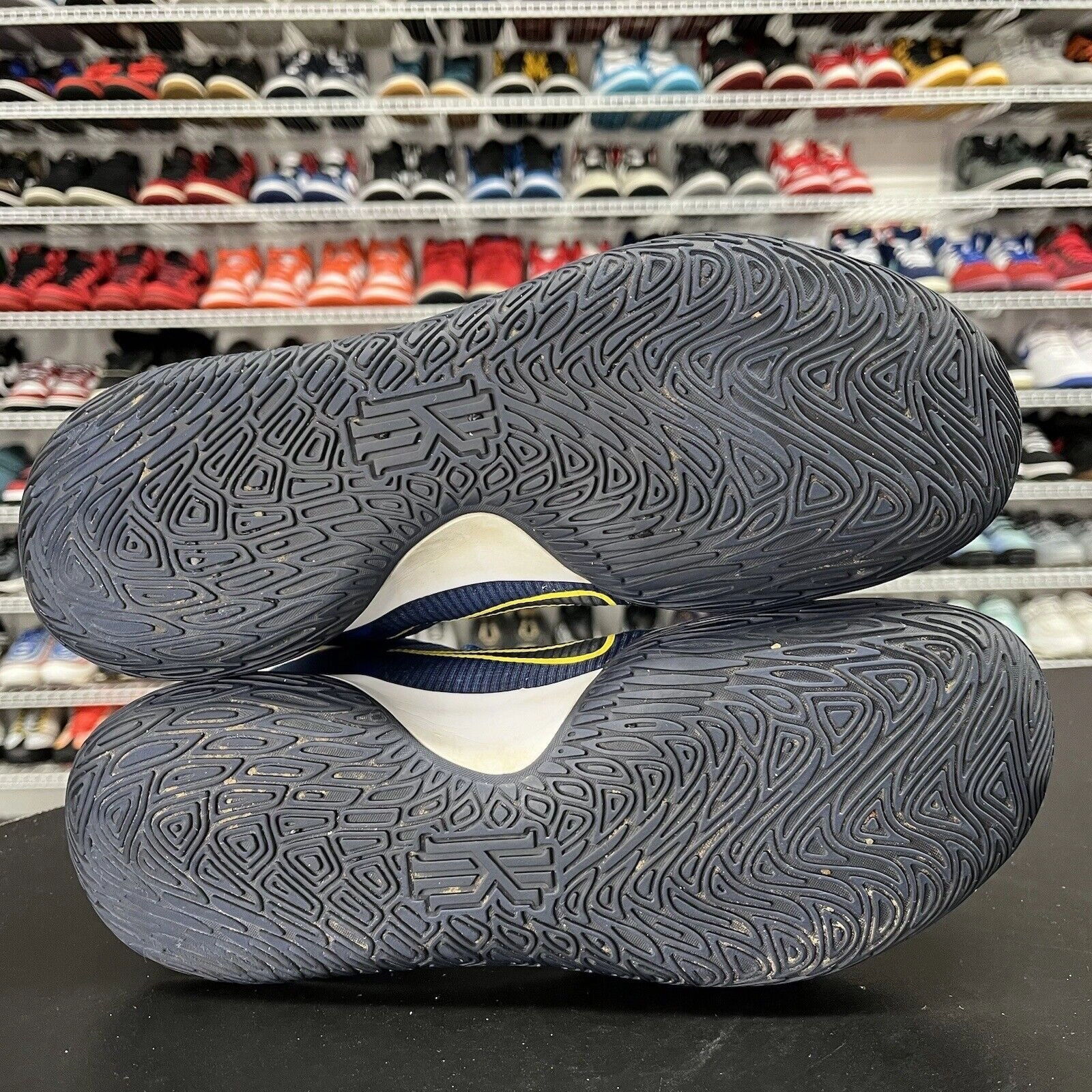 Nike Kyrie Flytrap 4 Blue Void Yellow Basketball Shoes CT1972-400 Men's Size 9 Nike Metcon Cross Training Shoes