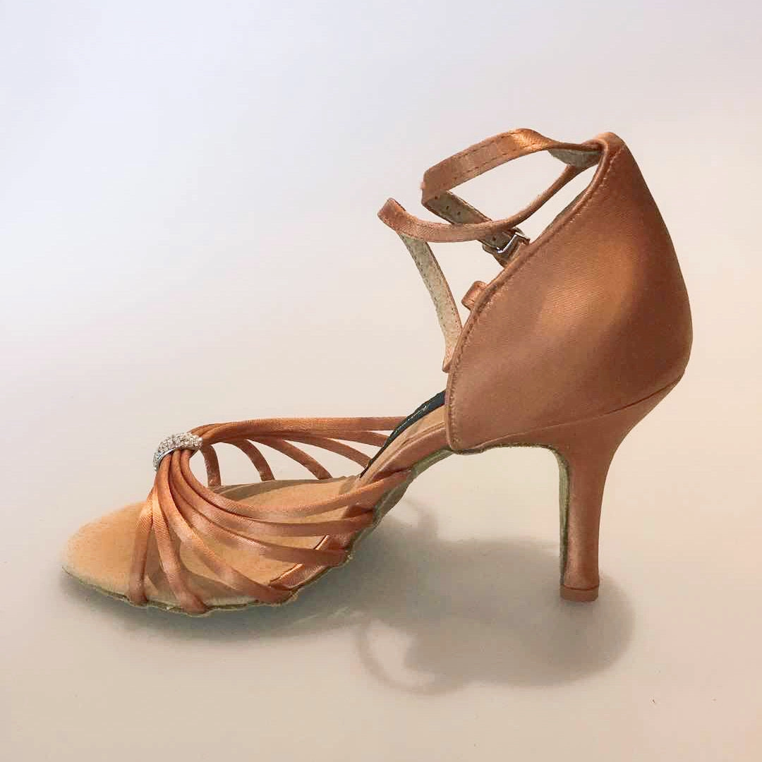 H1130-01_DrTan High Heel Bridal Shoes