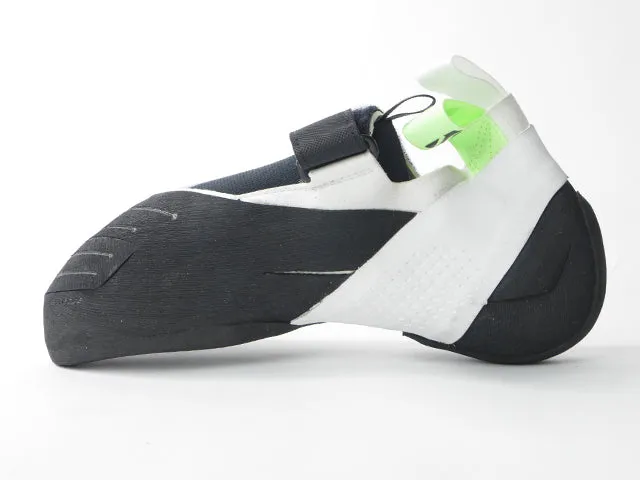 Hiangle White Black / adidas FIVETEN Winter Rock Climbing Shoes