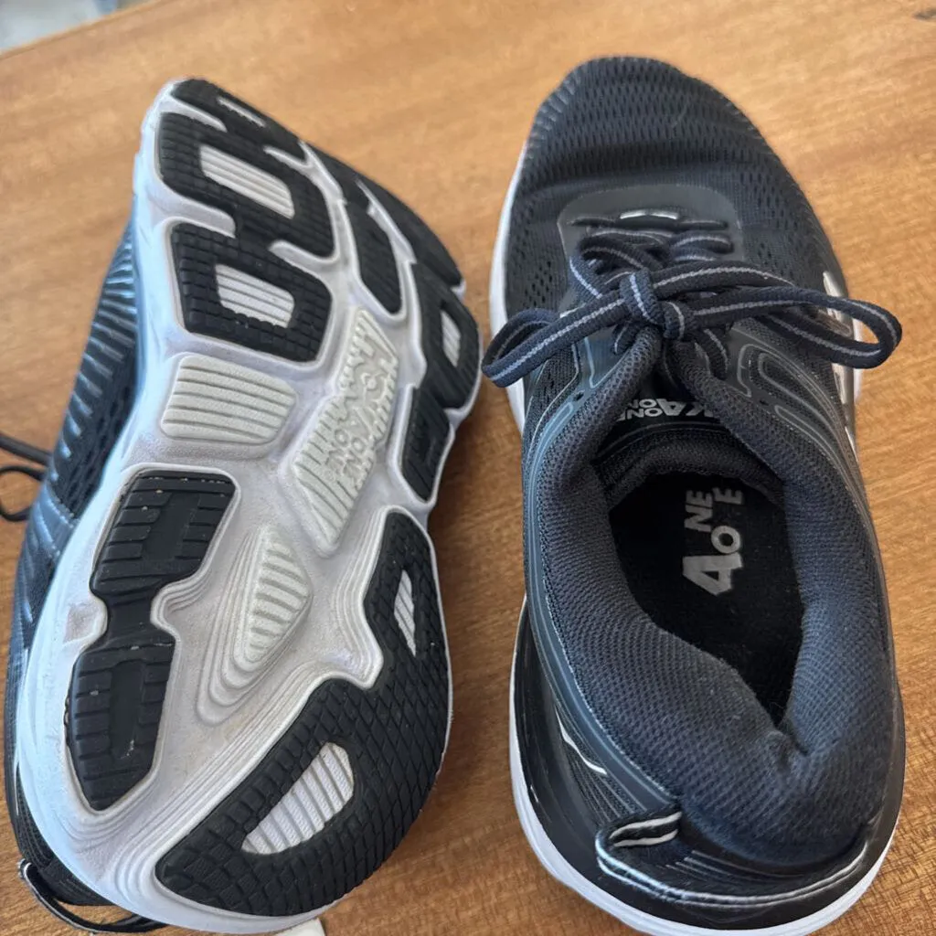 Carbon Plated Running Shoes Hoka - Women's Bondi 7 Running Shoes - MSRP $180 : Black -women-5.5