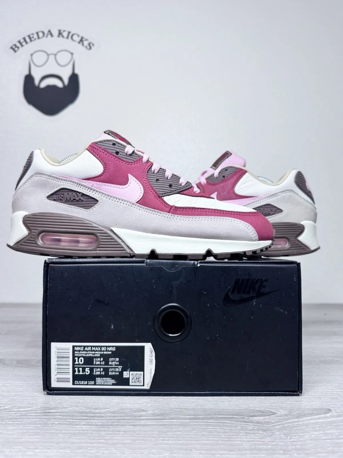 Sneakers With Stability Size 10 - Nike Air Max 90 [CU1816-100] Bacon Men Preowned Authentic