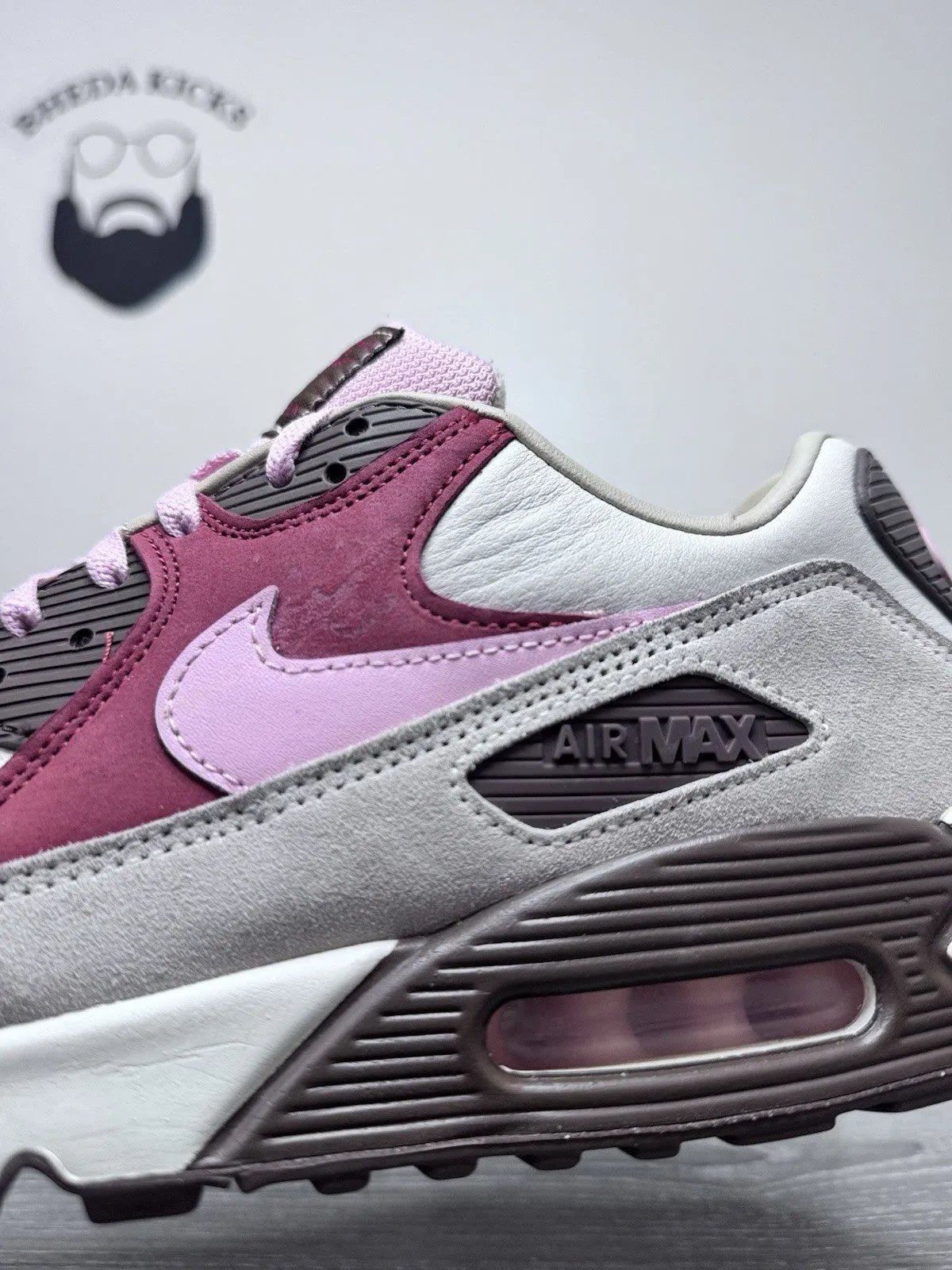 Gucci Tennis Sneakers Size 10 - Nike Air Max 90 [CU1816-100] Bacon Men Preowned Authentic