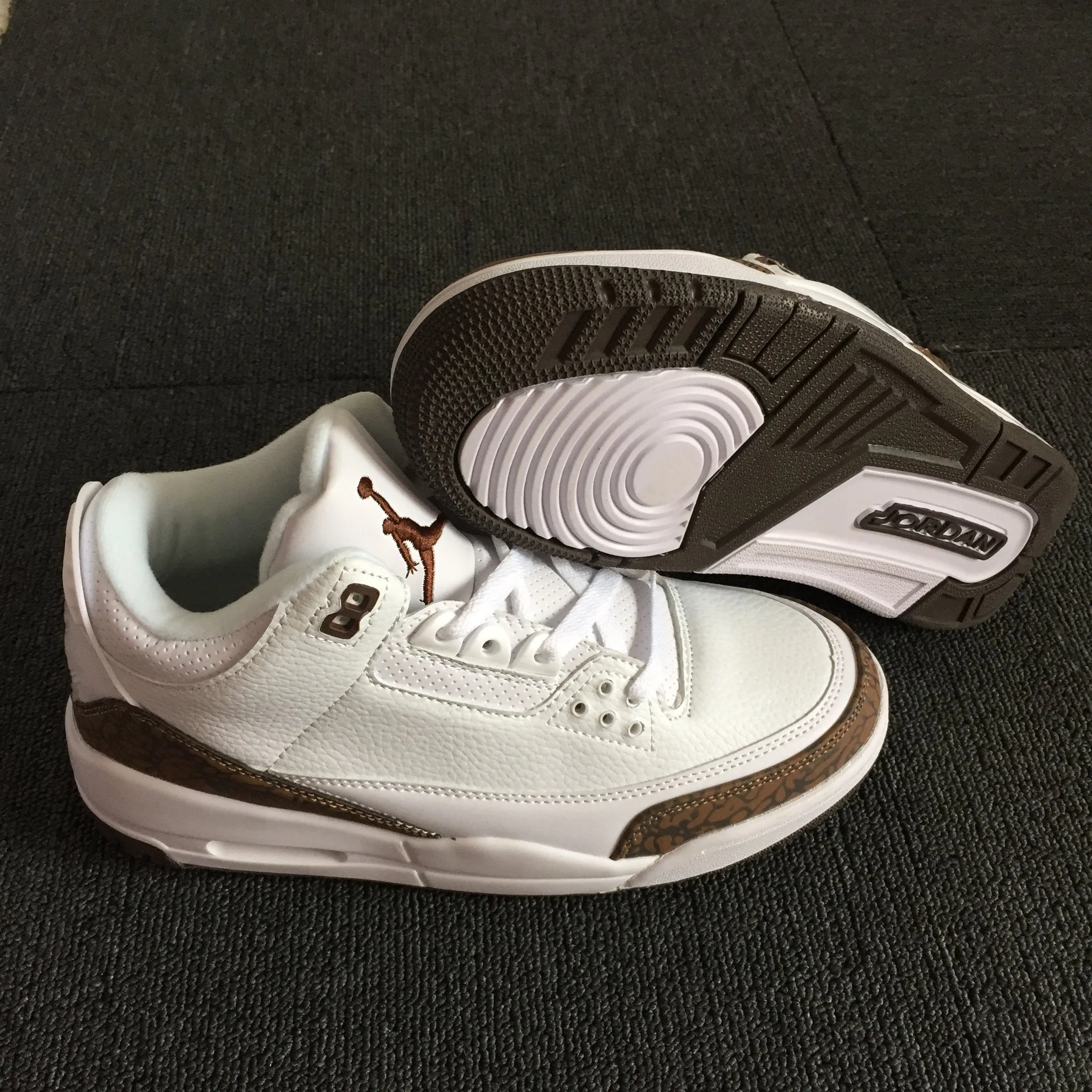 Best Outdoor Badminton Shoes Air Jordan 3th Retro Men Shoes
