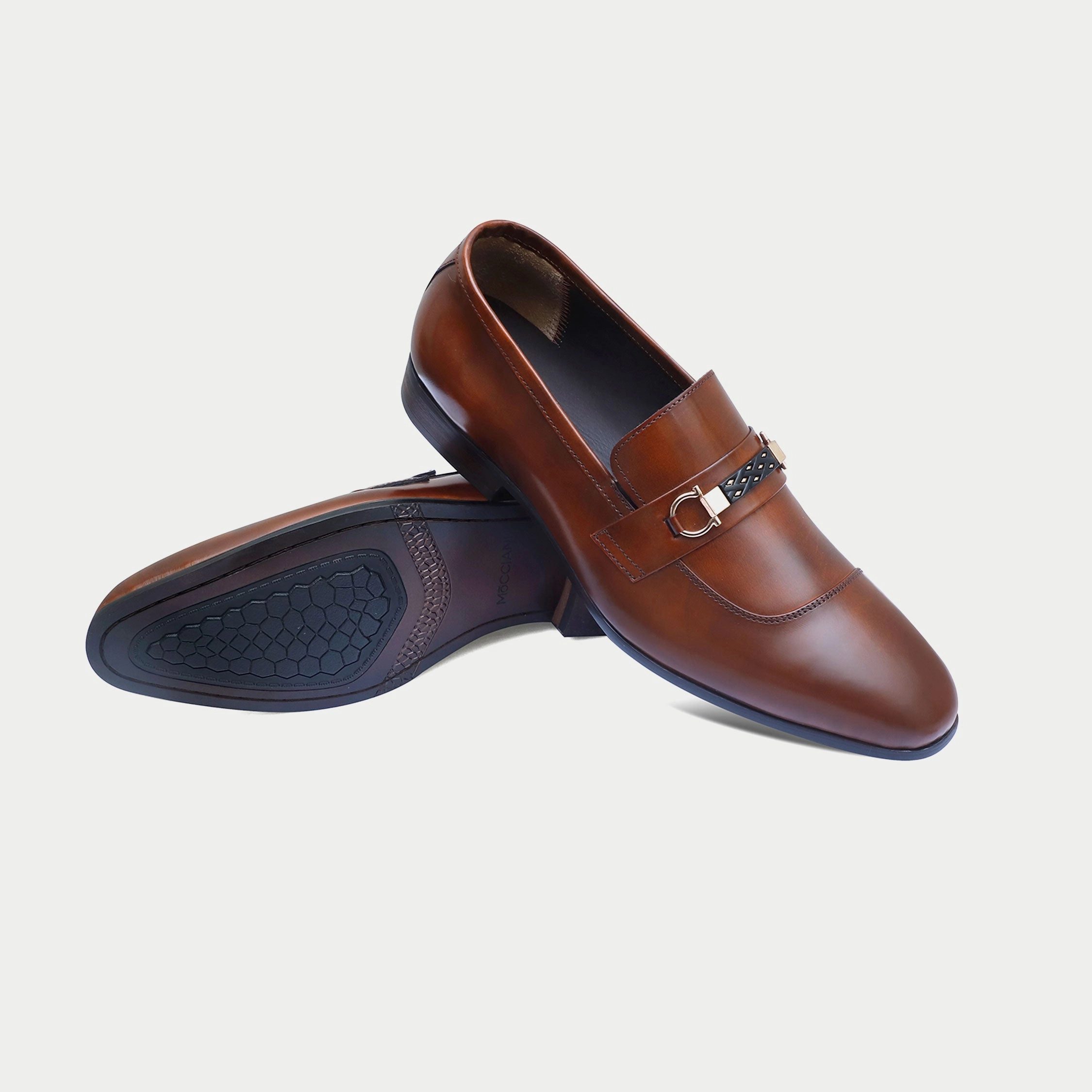 MM1892-TAN Aerus Badminton Shoes