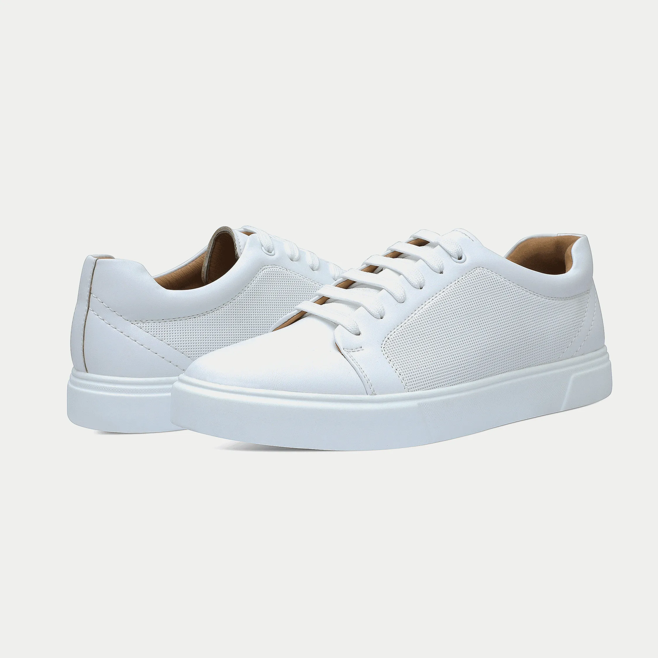 MM1931-WHITE Melo Sneakers
