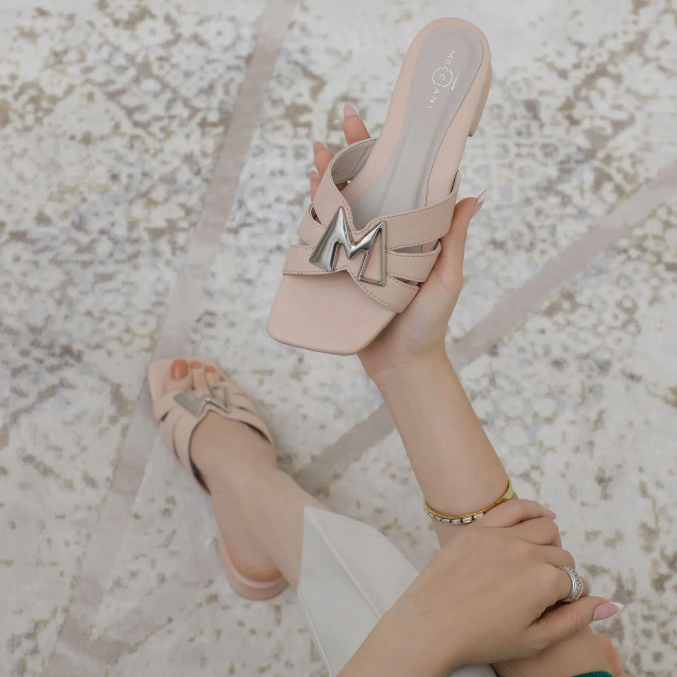 MW2049-DIRHAM Nessarose Slippers