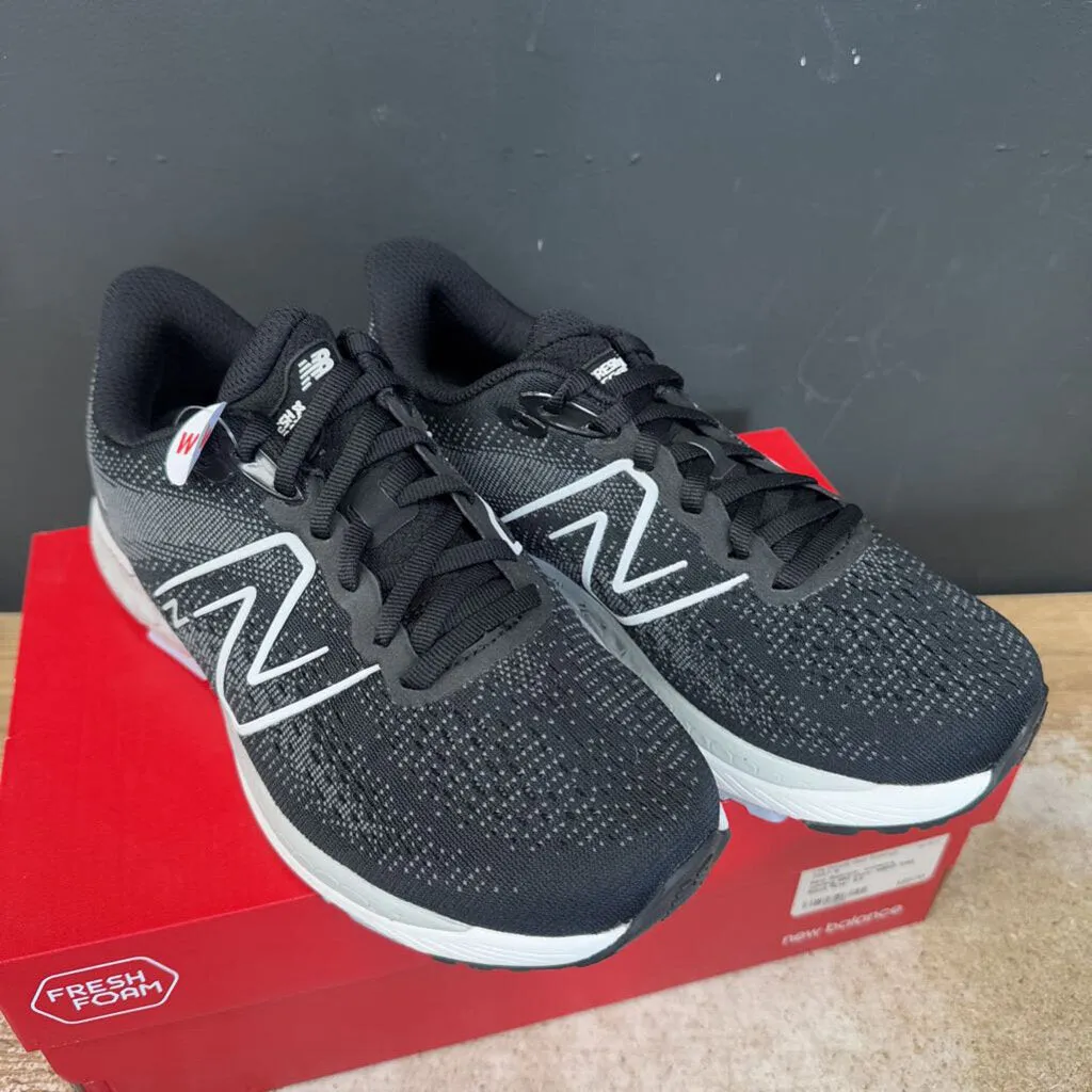 New Balance- women's running 880 shoe- MSRP $180: Black Grey -women-6.5 Running New Balance Shoes