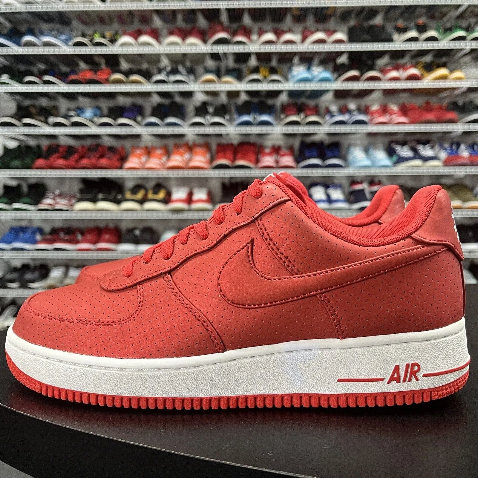 Nike Air Force 1 Low '07 LV8 Action Red White 718152-607 Men's Size 10 Sneakers Bistro Winooski