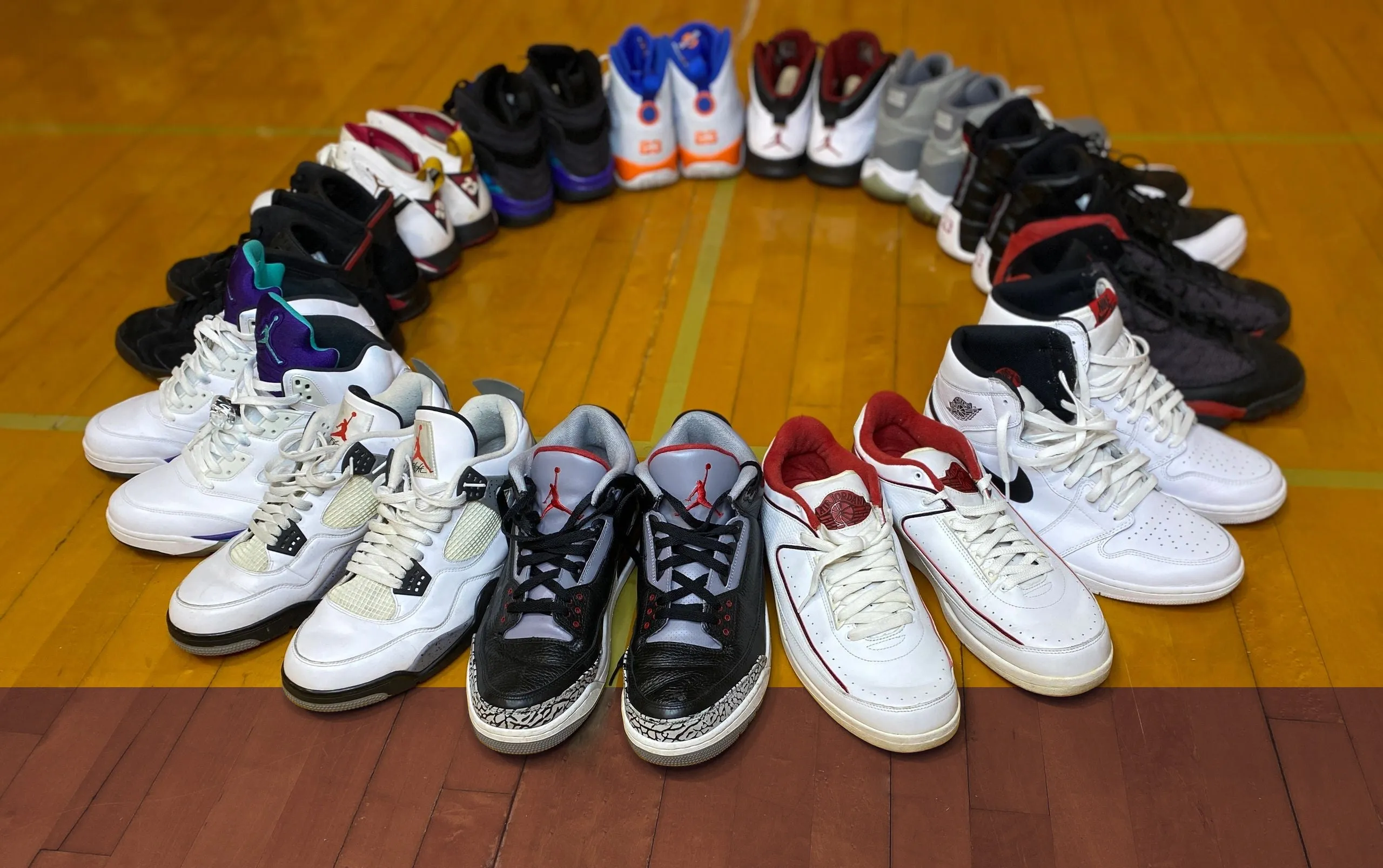 Nike Air Jordan Retro 1-13 Ready-To-Wear Collection Size 13 Retro Basketball Sneakers