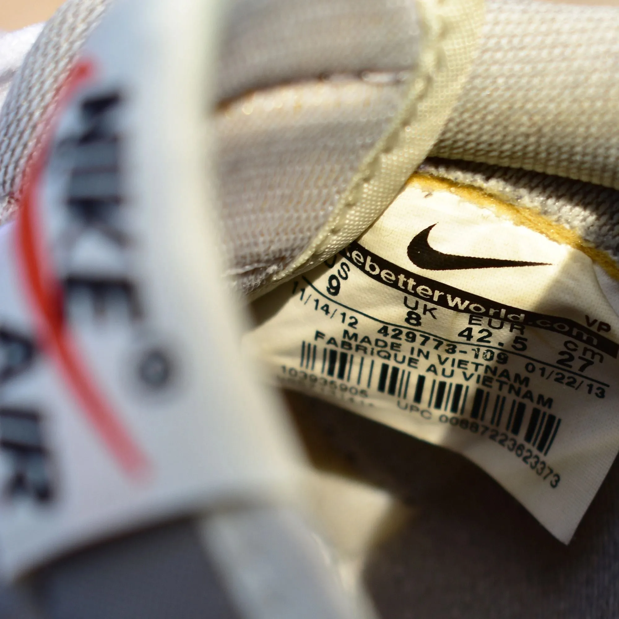 Sport Low Suede Sneakers Nike Air Vortex Vntg Retro Running Shoes Size 9