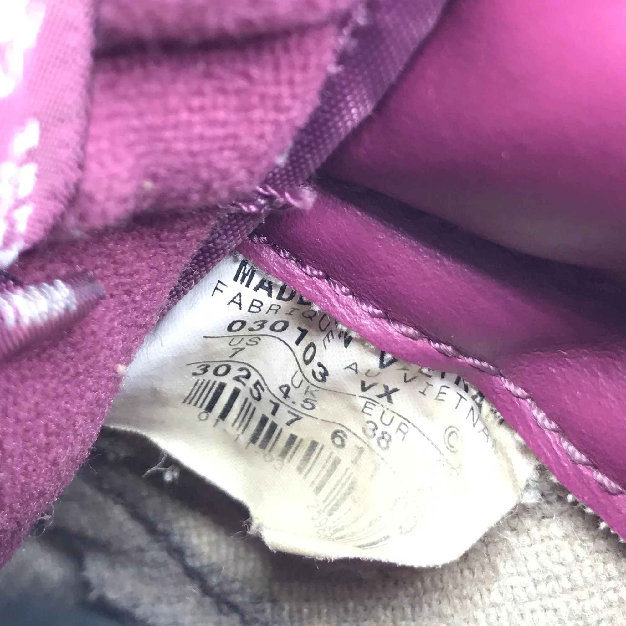 Nike Dunk Low Pro 2003 Valentines Day Pink Women's Size 7, Mens 5.5 Low Price Sneakers