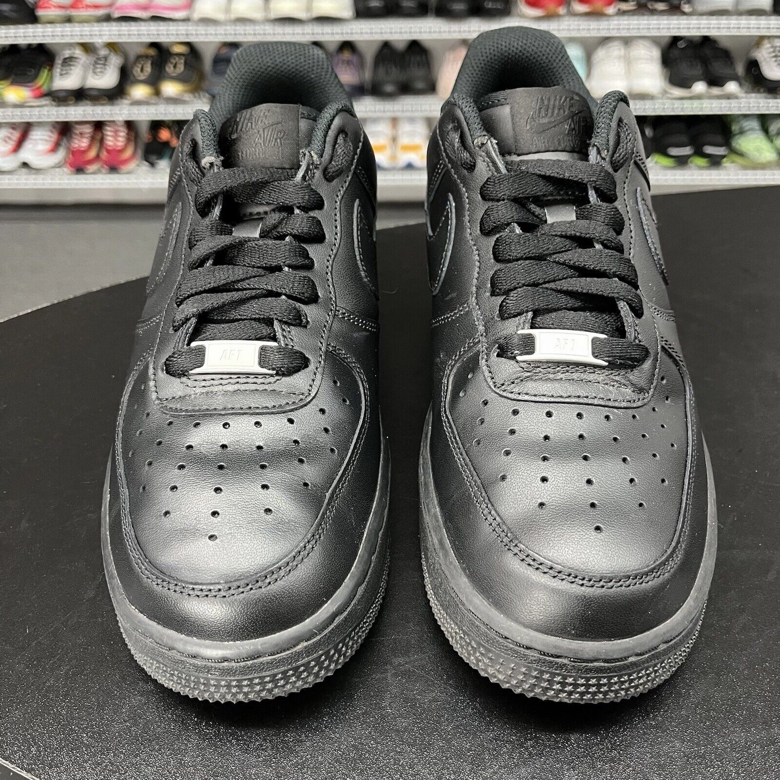 Nike Air Force 1 '07 Low Triple Black CW2288-001 Mens Size 8.5 Nike Tennis Shoes