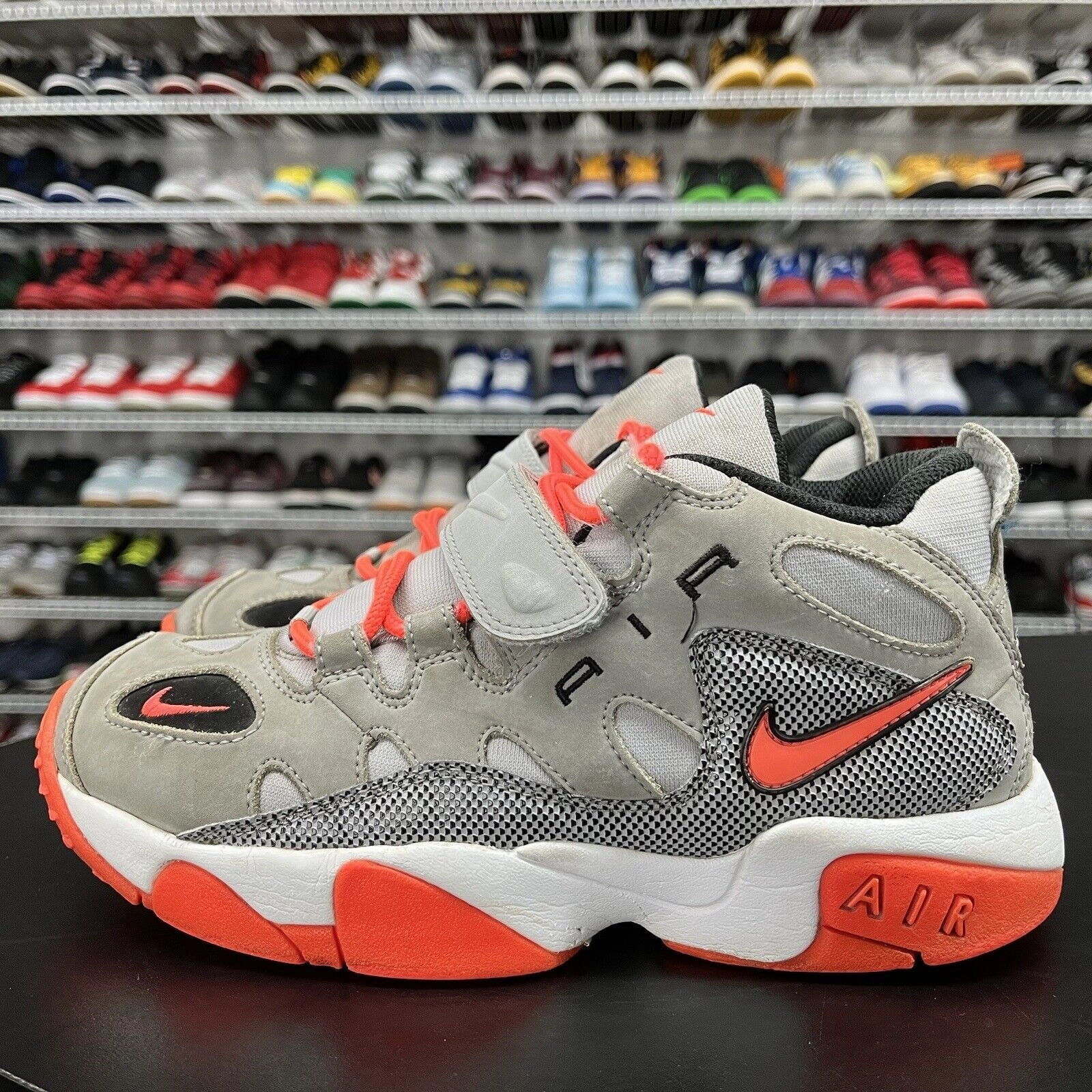 Dunk Shoes Nike Nike Air Turf Raider Gray/Orange 599812-002 Boys Size 6Y