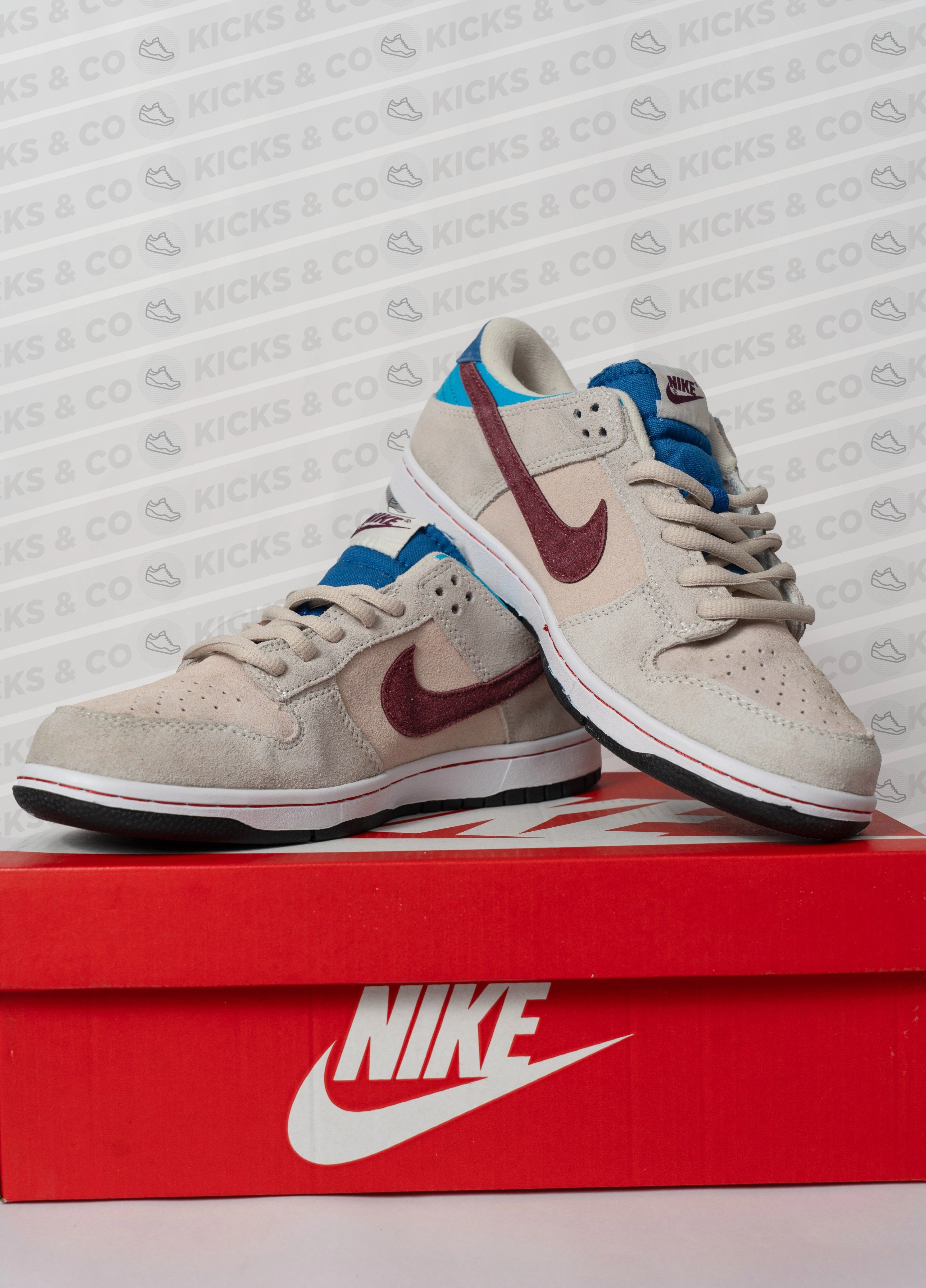 Nike SB Dunk x Otomo Katsuhiro Nike Giannis Basketball Shoes