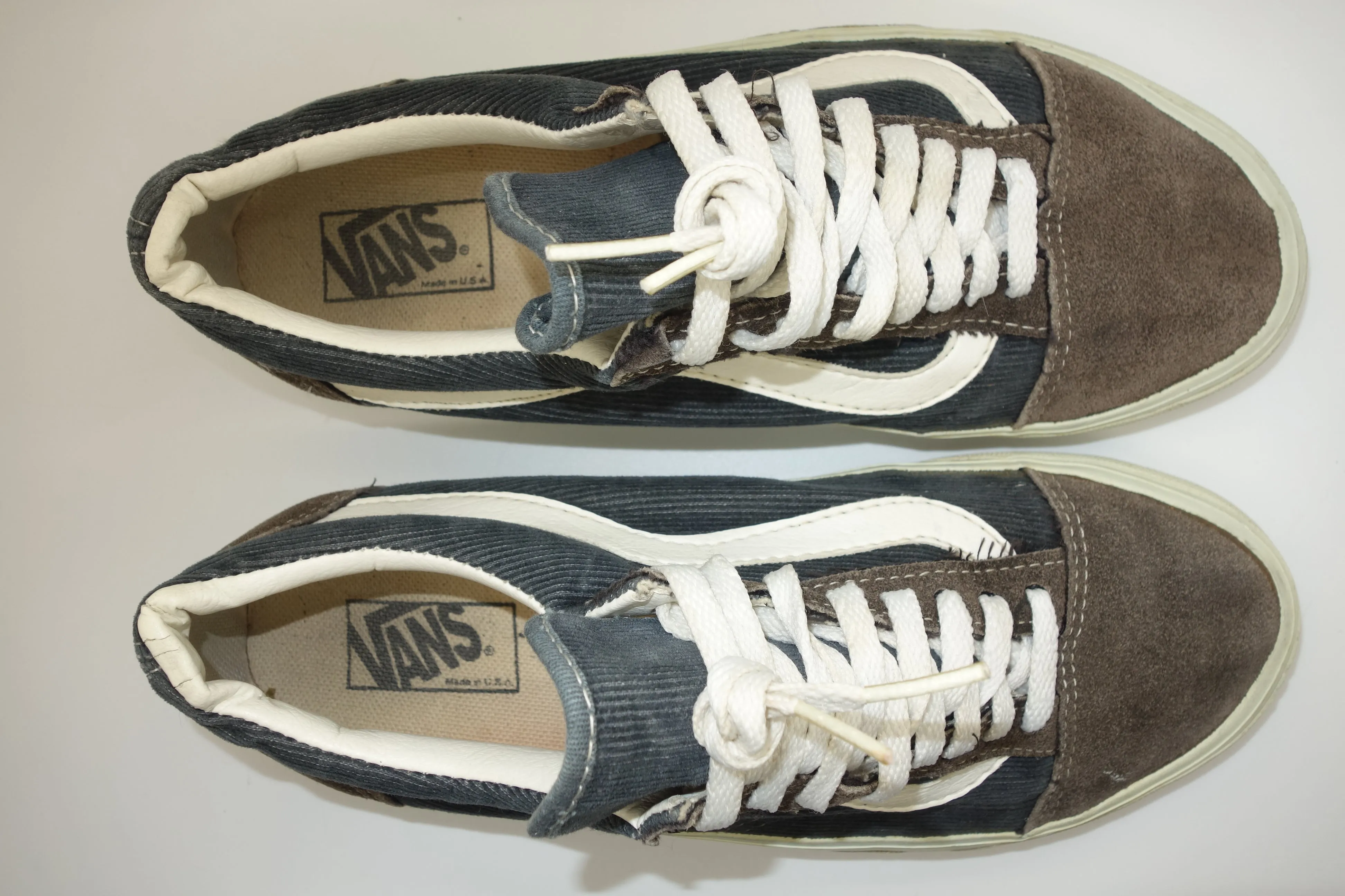 Built In Roller Skate vintage van's style #36 ~ US9