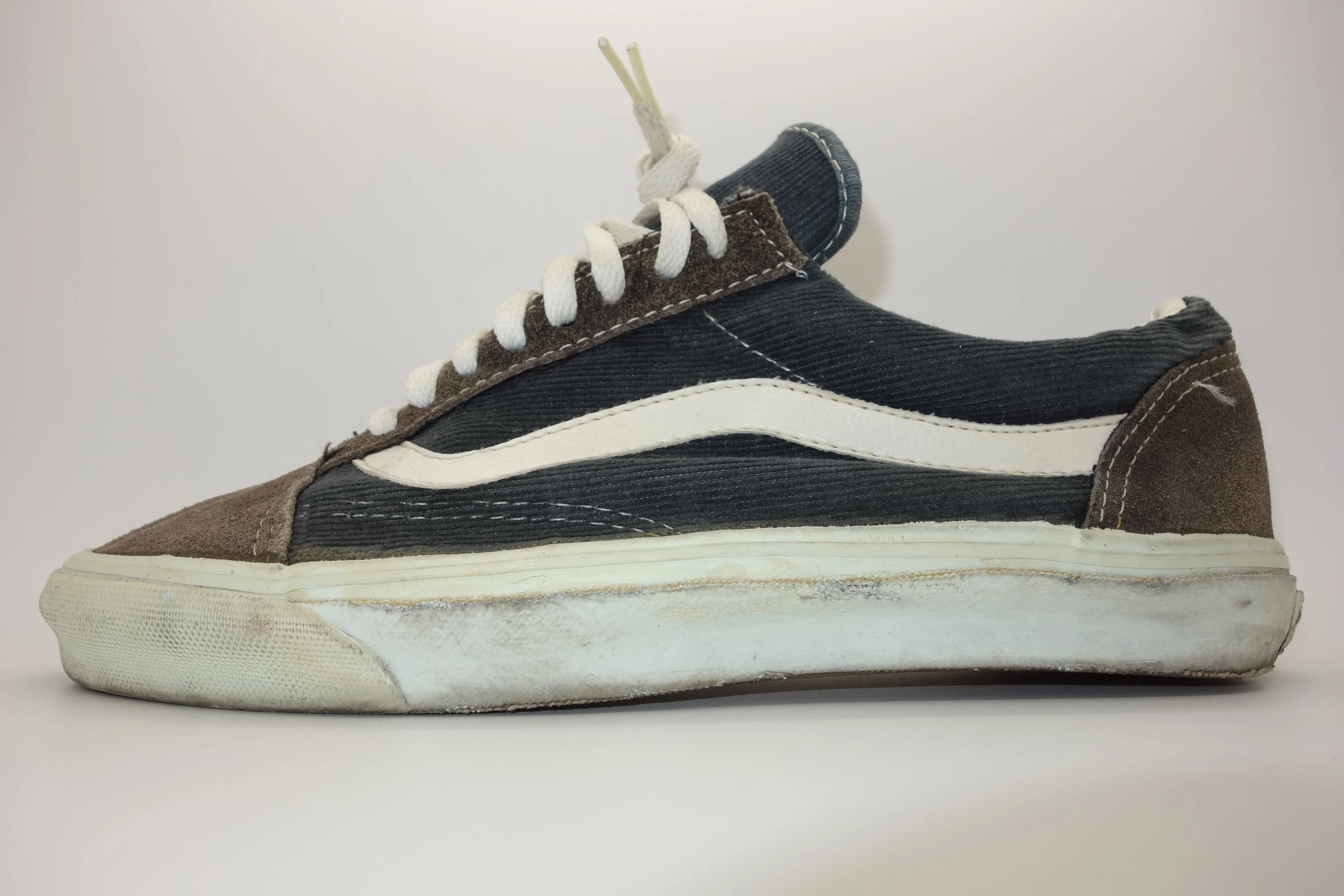 Heelys Skate Shoes Amazon vintage van's style #36 ~ US9