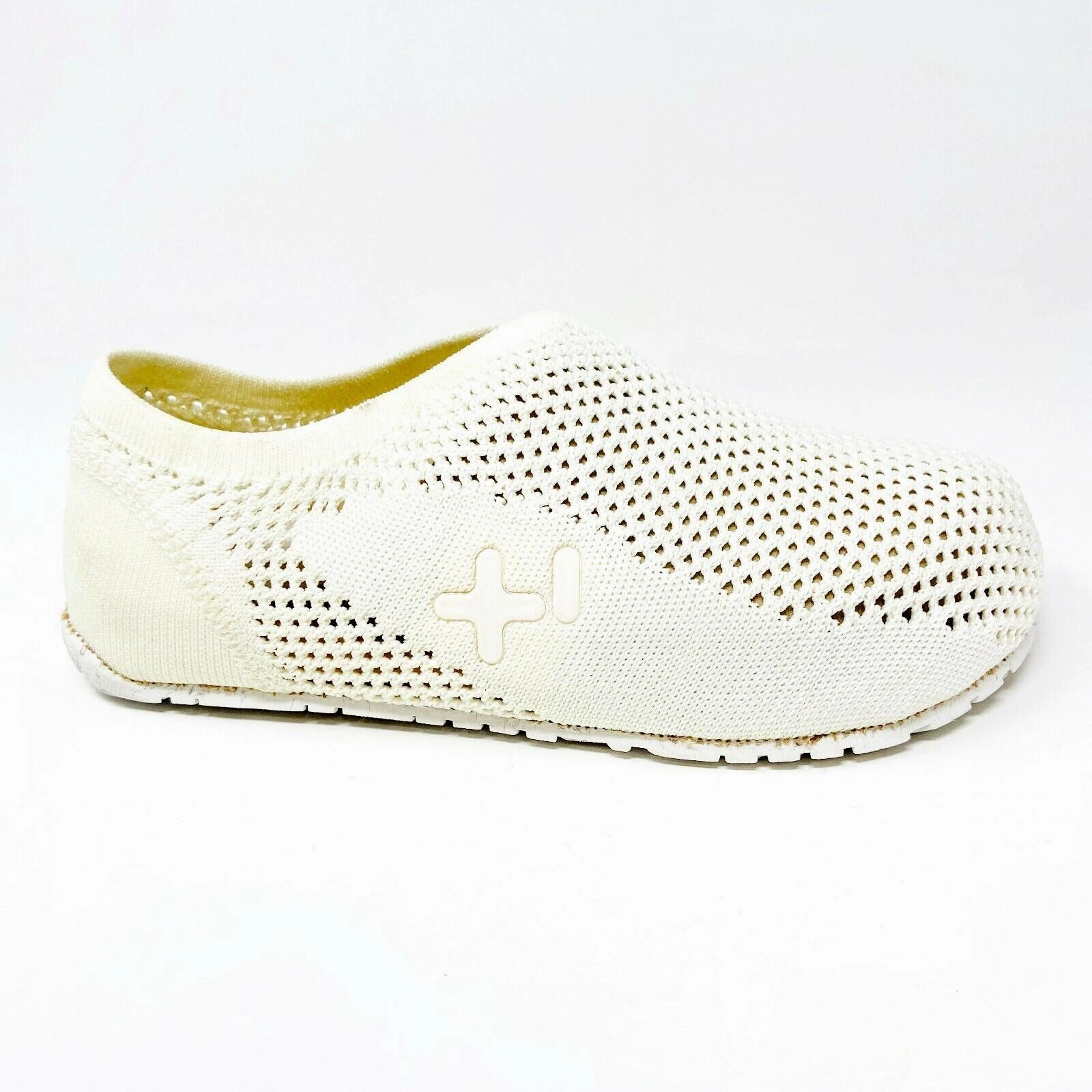 OTZ Shoes Espadrille Knit Textile White Womens Slip On Casual Shoes 74241 100 Cap Toe Oxfords