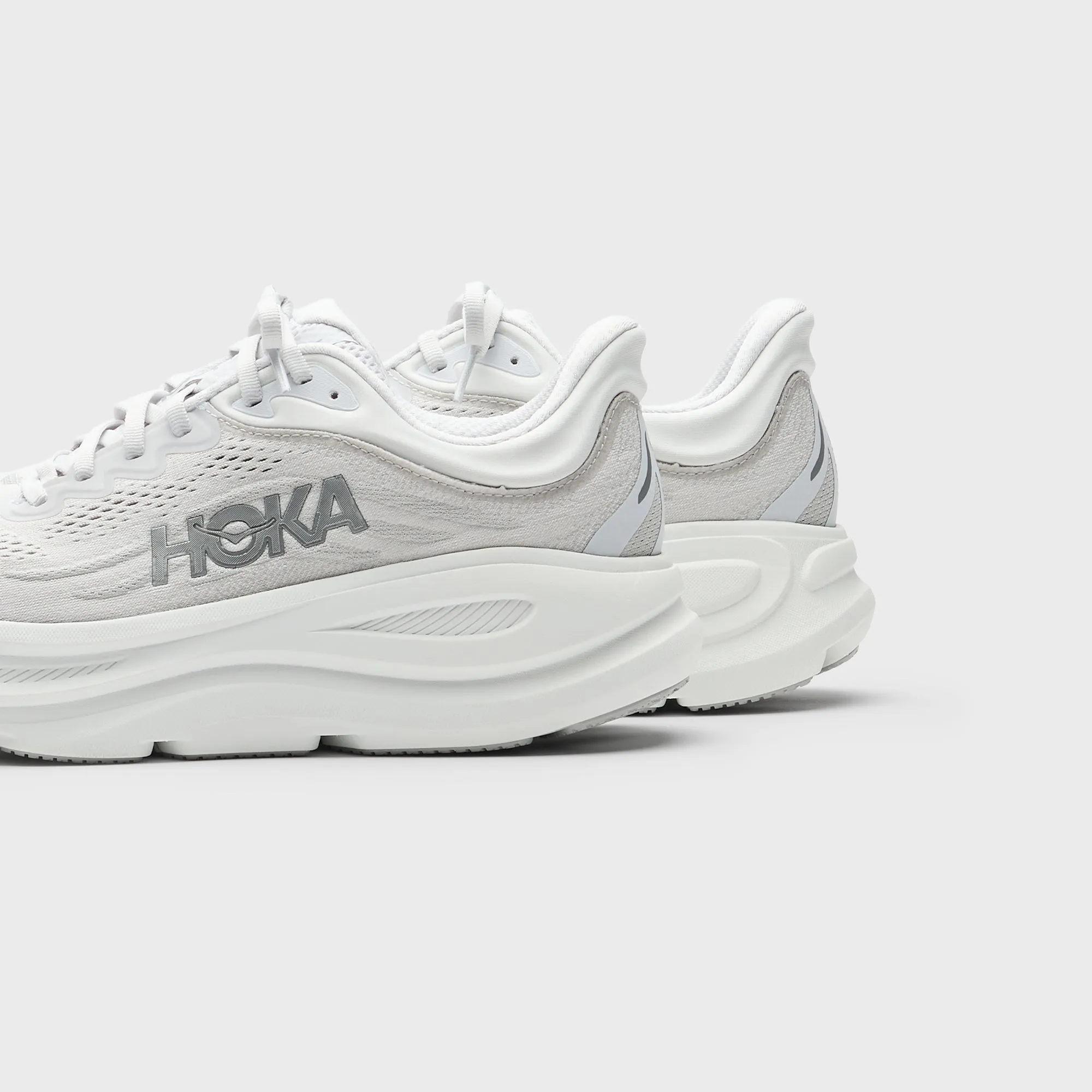 Wear Out Fast HOKA WMNS Bondi 9 - Stardust / Silver