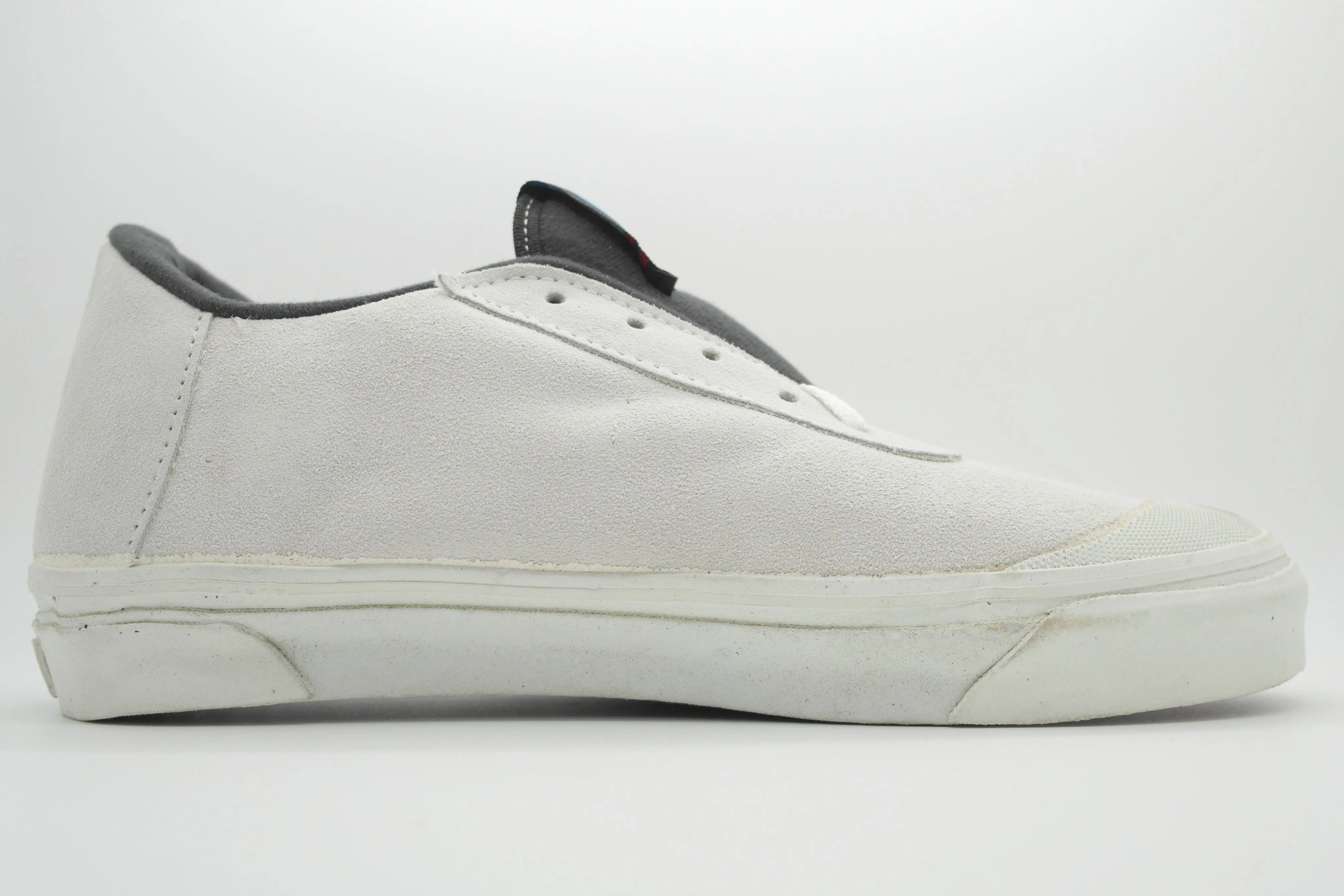 Discontinued Skate vintage van's style #65 ~ US12 ?