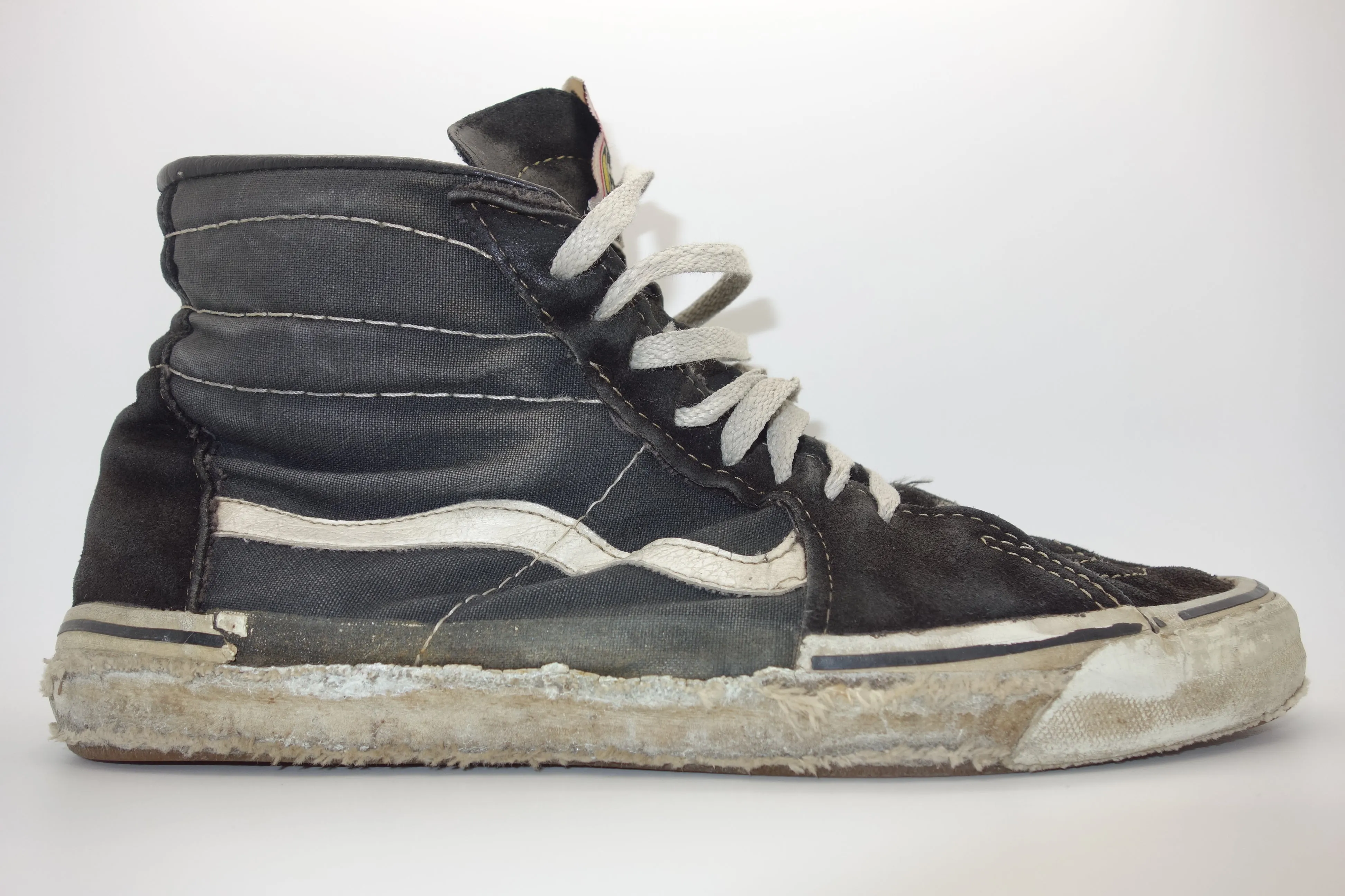 Skate Shoe Shop vintage van's style #38 ~ US11 ?