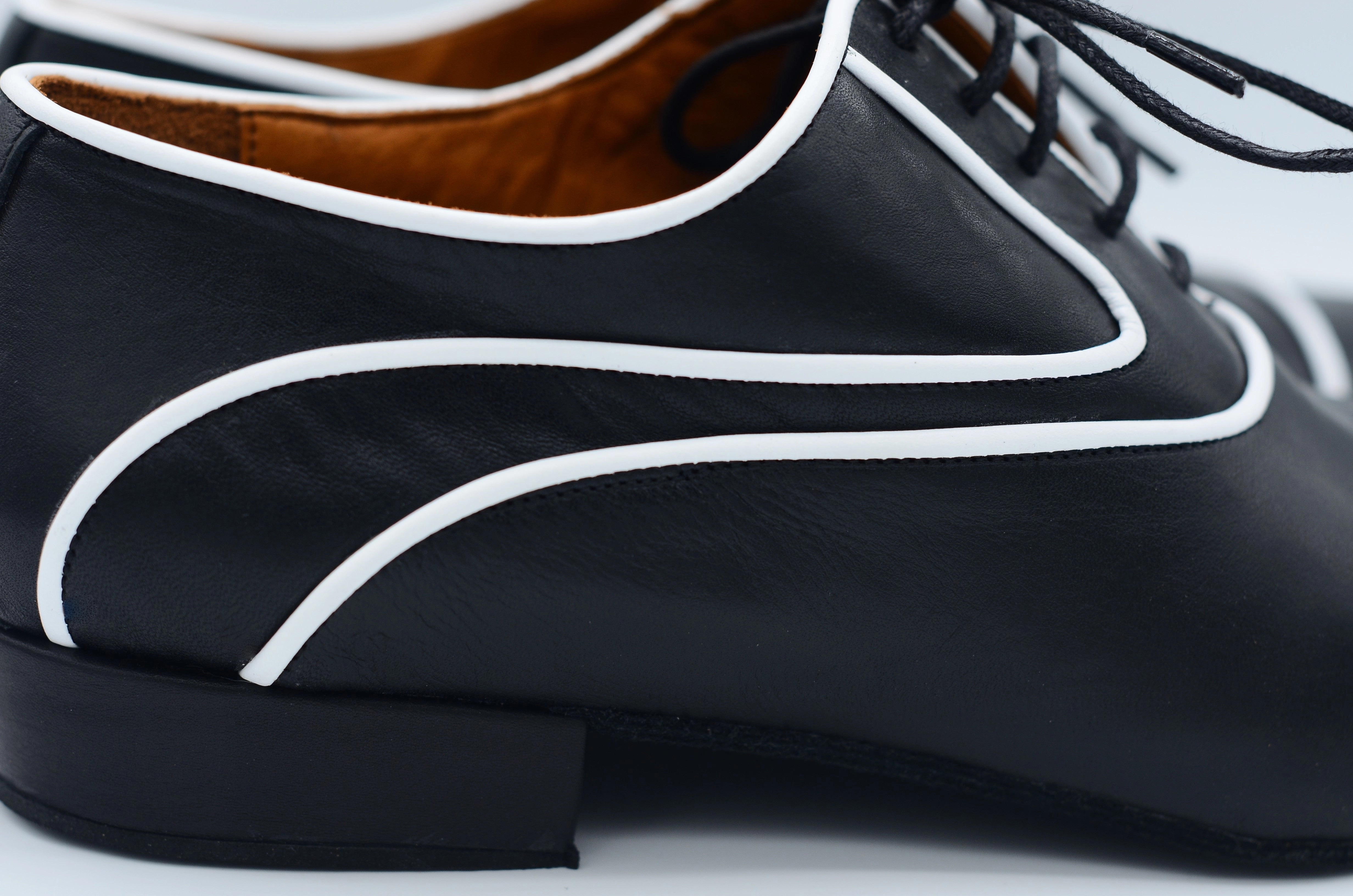 Phoenix Badminton Shoes Lowest Price