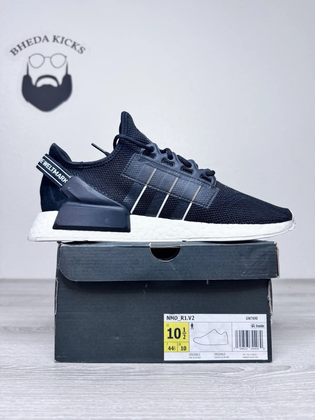 Size 10.5 - Adidas Nmd R1.V2 Men Running Athletic Shoes Core Black White GW7690 Ladies Running Shoes