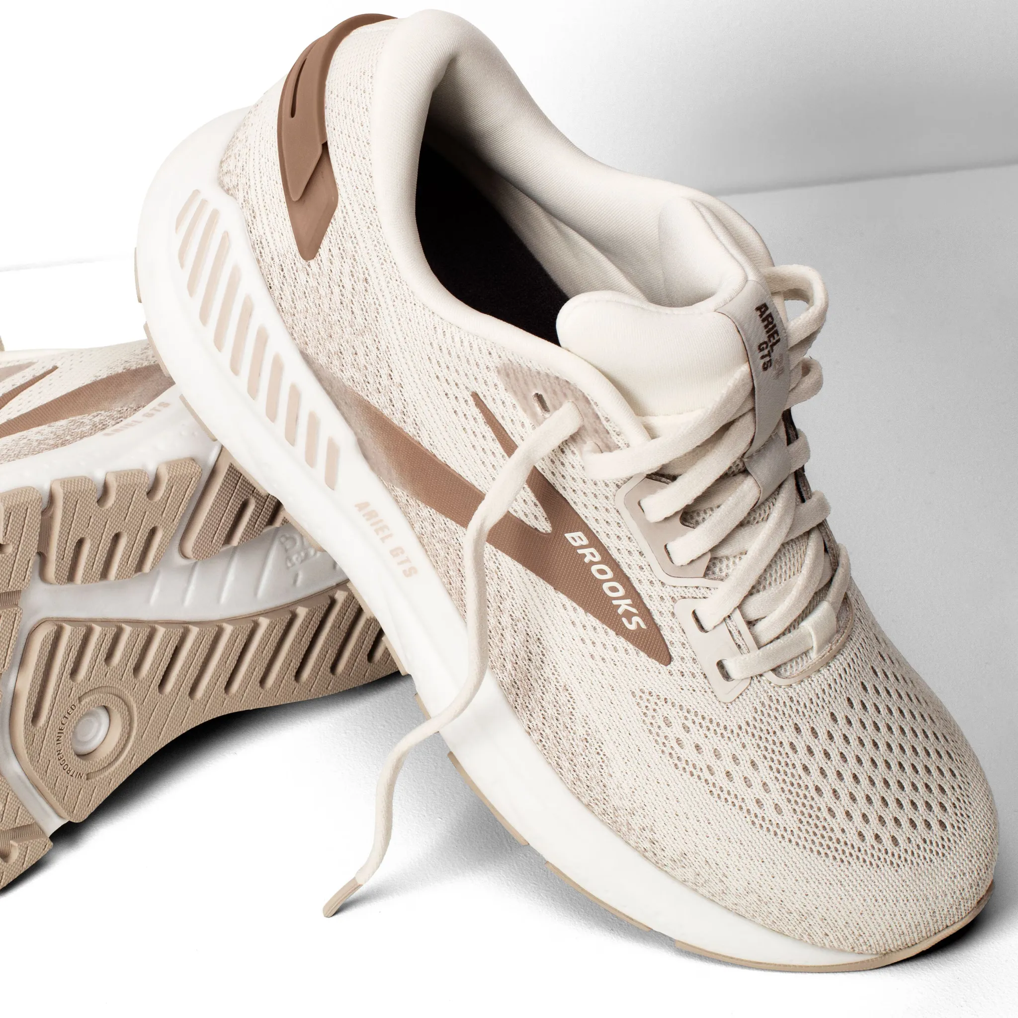 Women's Brooks Ariel GTS 24 Running Shoe in Coconut/Chateau/Portabella Supernova Stride Running Shoes