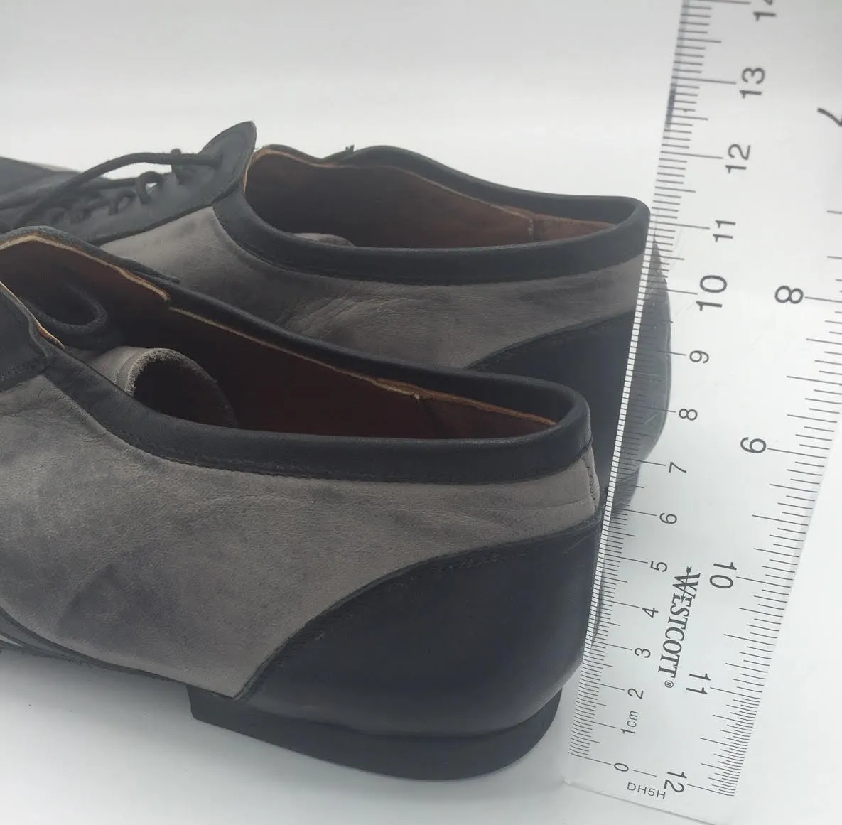 Sneakers Walking Romeo