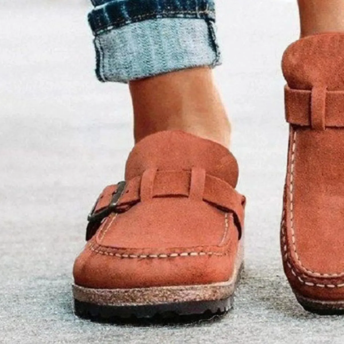 Round Toe Low Heel Buckle Loafers Cherry Loafers