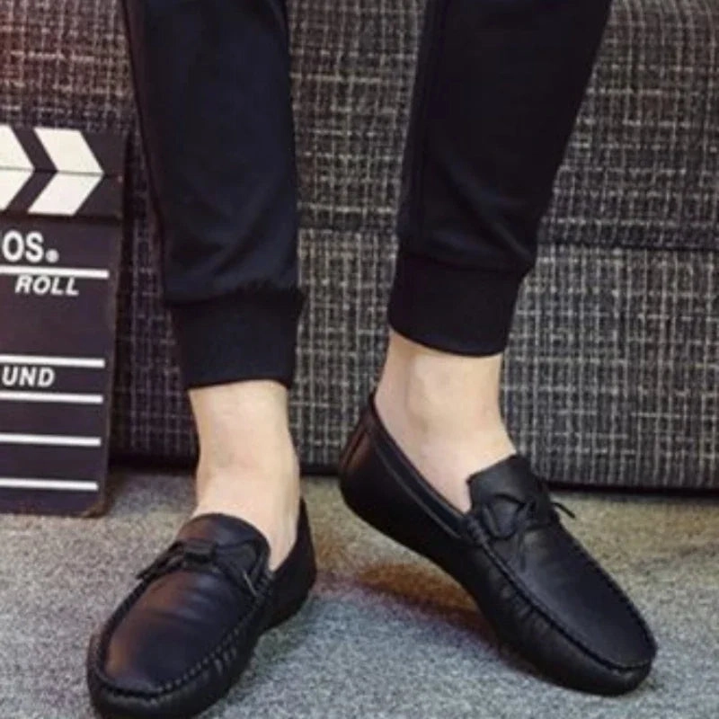 Round Toe Man Casual Shoe Flat Leather Shoes for Men Non Slip and Waterproof In Promotion Luxury Sale Elegant Social 2024 Trend Vans Shoes Flat