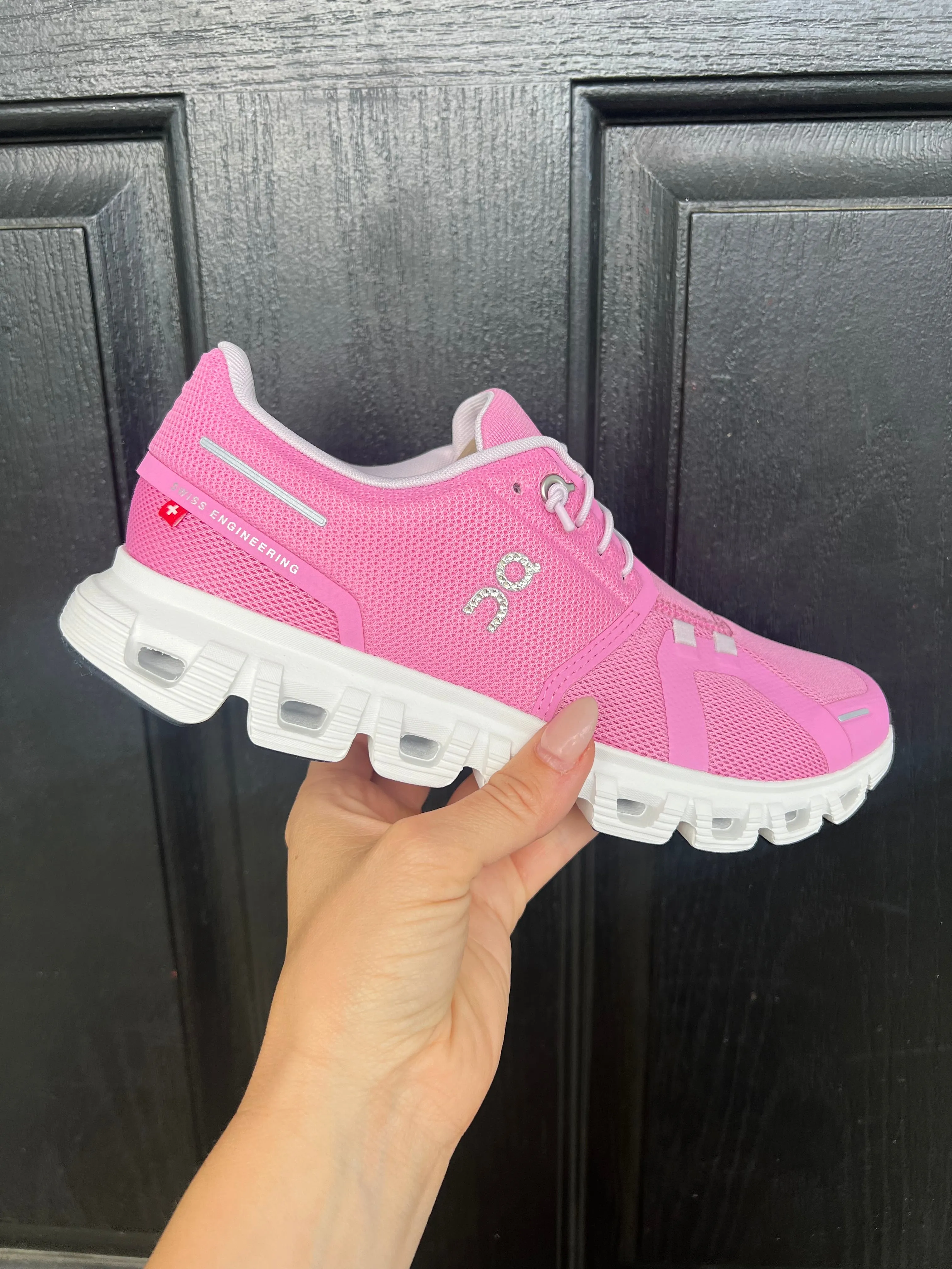 Orthotics And Running Shoes Pink Swarovski On Cloud 6 Running Shoes