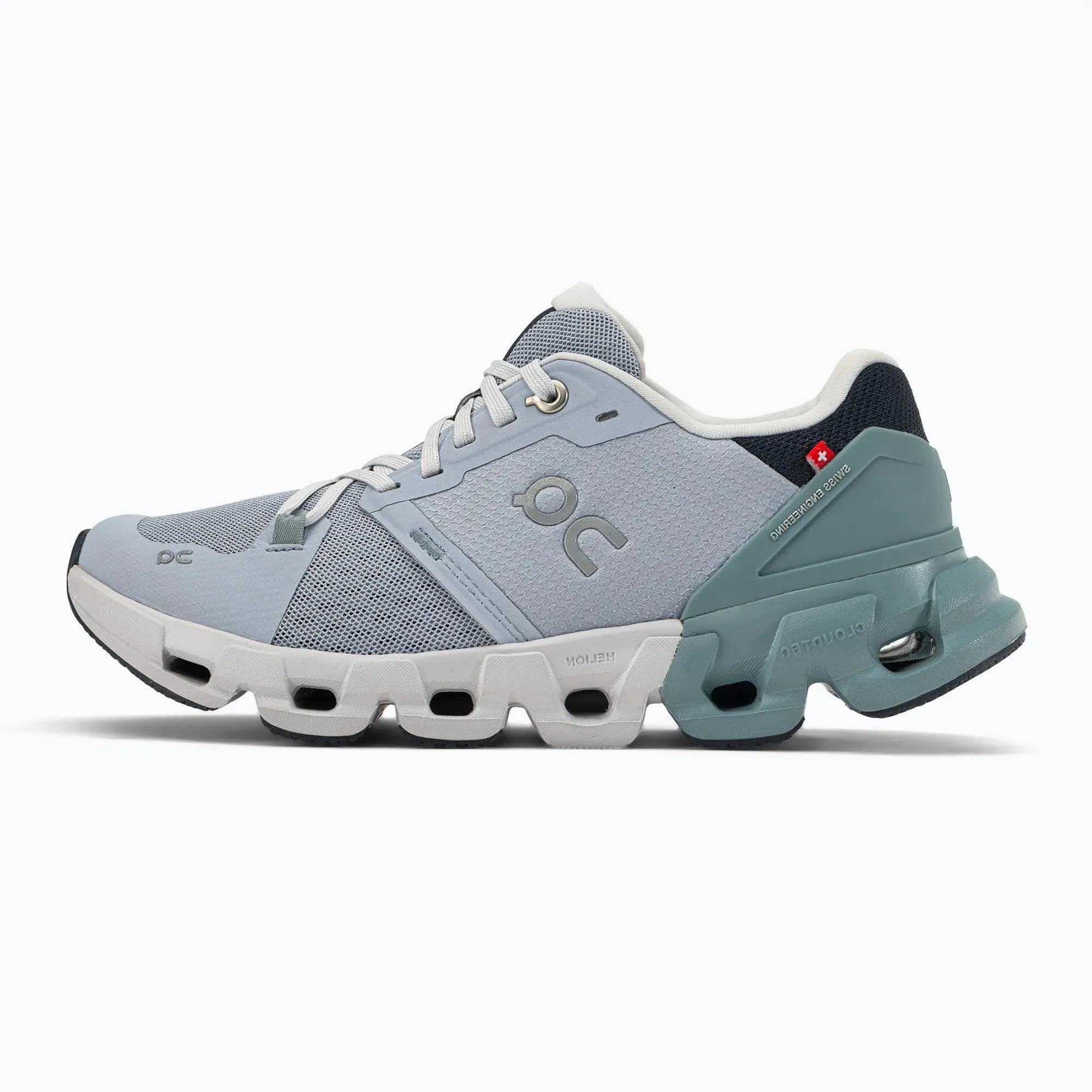 Fashionable Running Shoes ON Cloudflyer 4