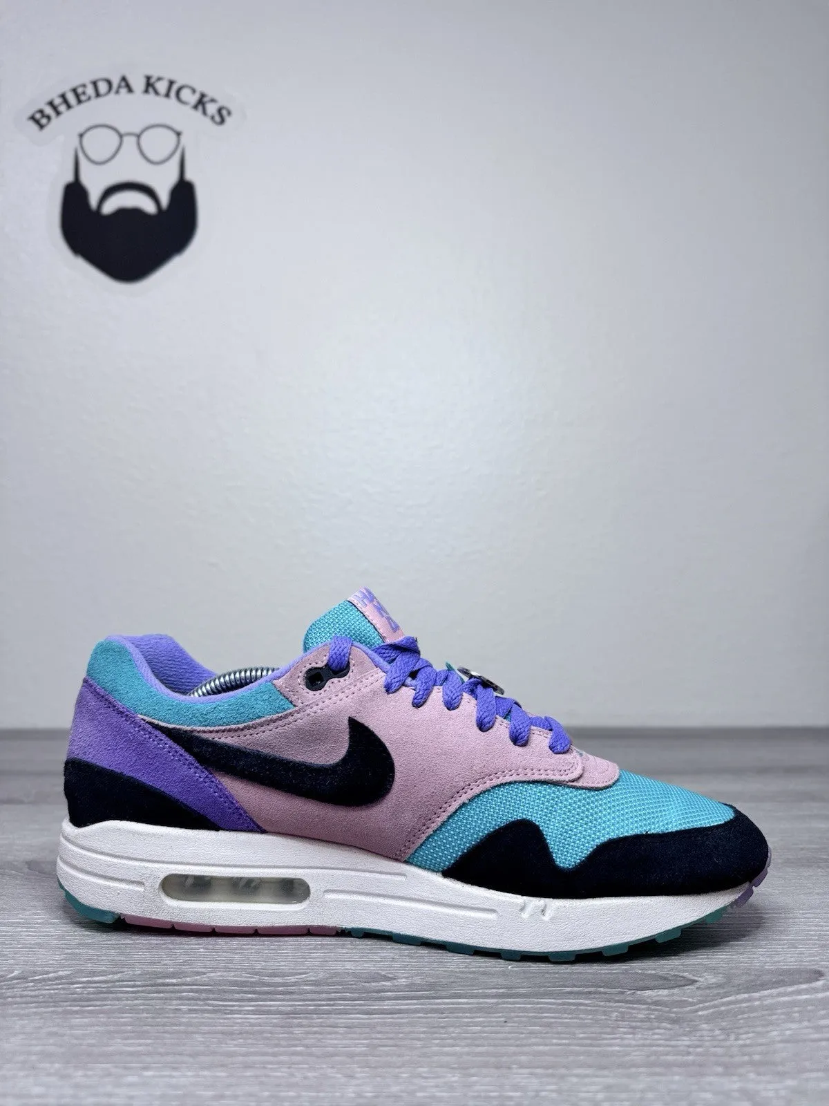 Size 10.5 - Nike Air Max 1 Have A Nike Day BQ8929-500 Men Preowned Authentic Cadillac Sneakers