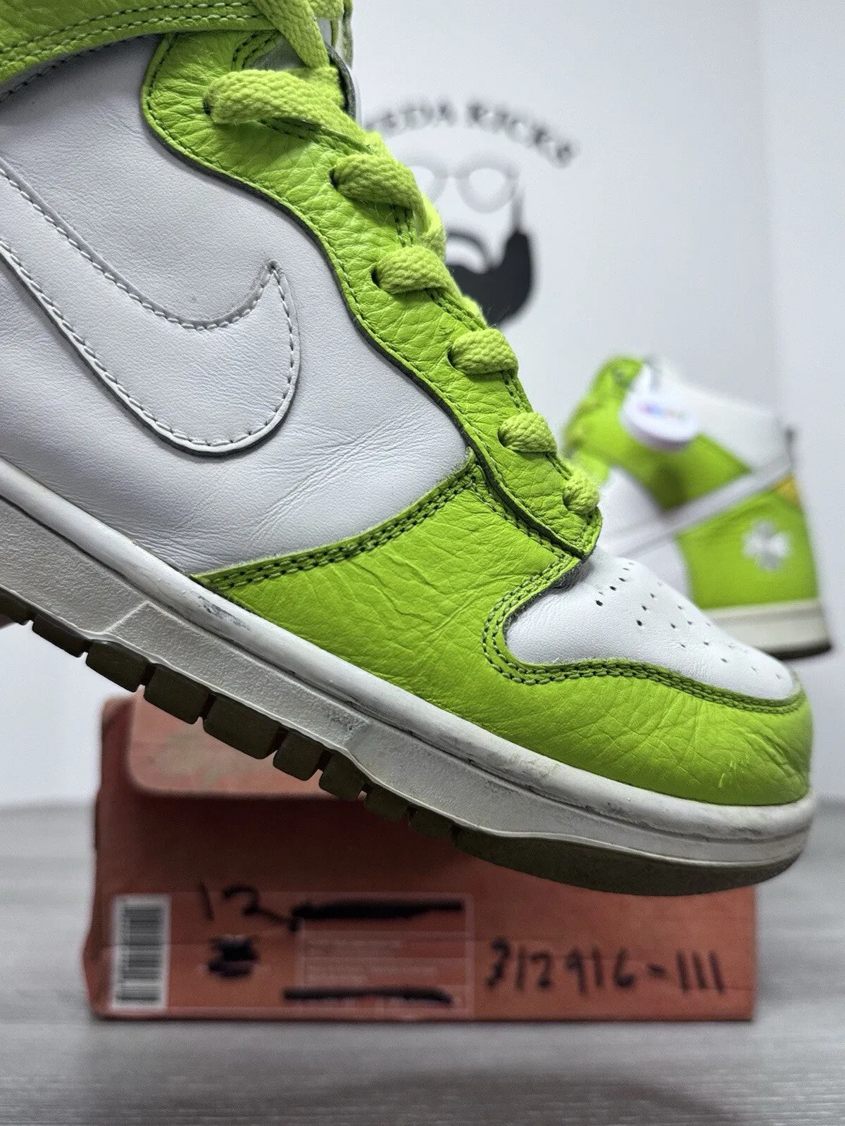 Uptown Sneakers Size 12w (10.5 Men) - Nike Dunk High St Pattys Clover 2005 312916-111 Rare Og
