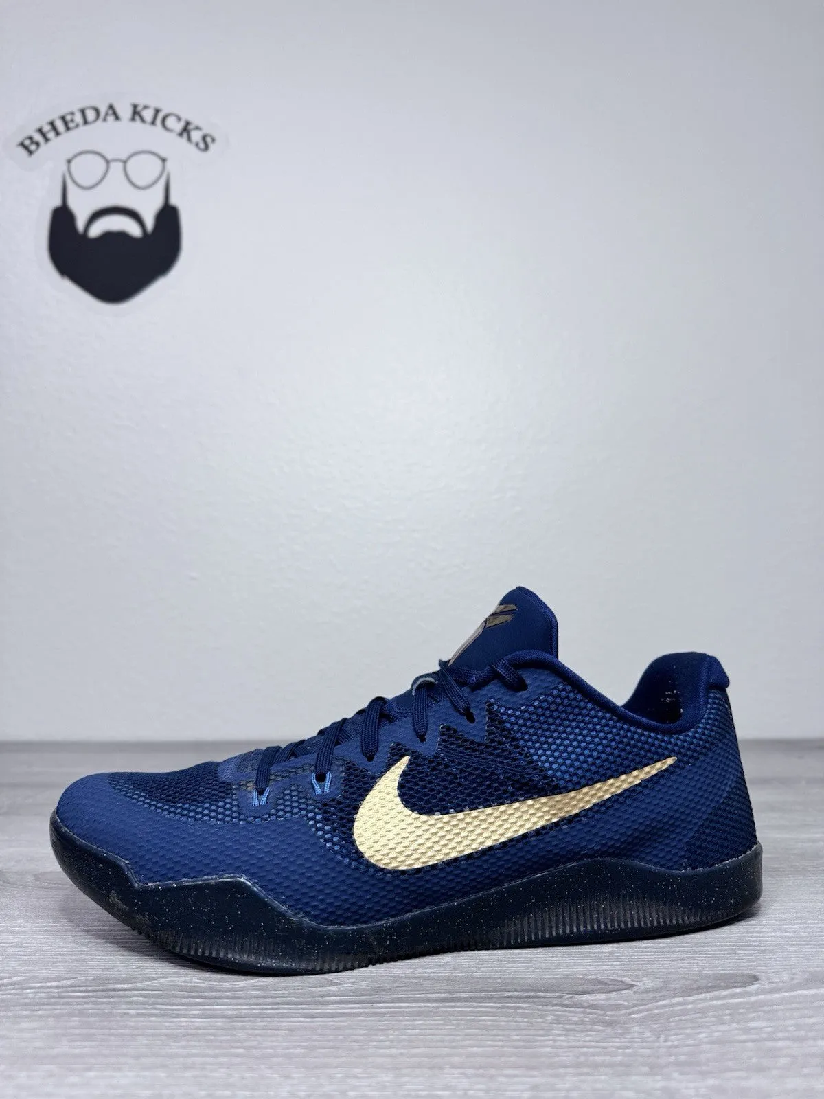 Size 13.5 - Nike Kobe 11 XI EM Low Philippines Men Navy Gold (836183-447) Wide Foot Sneakers
