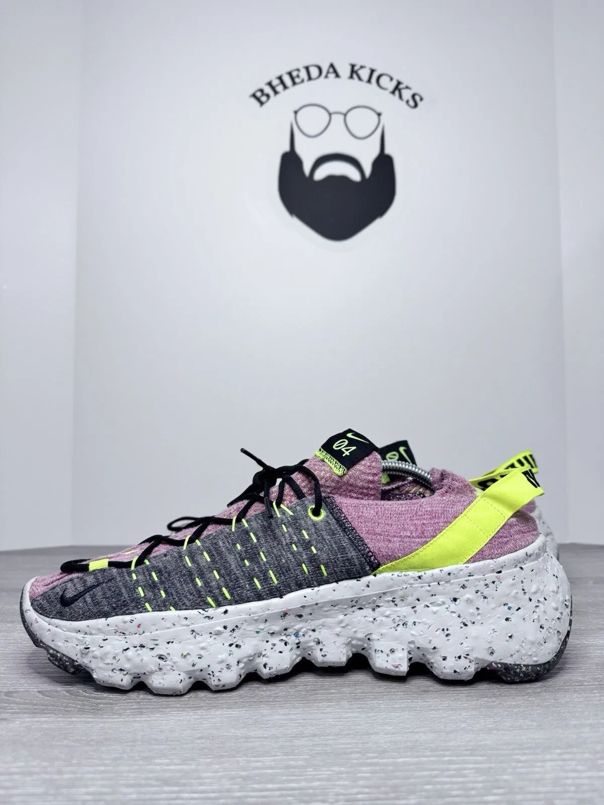 Khaki Pants Sneakers Size 13W / 11.5 Men - Nike Space Hippie 04 Light Arctic Pink 2020 CD3476-700